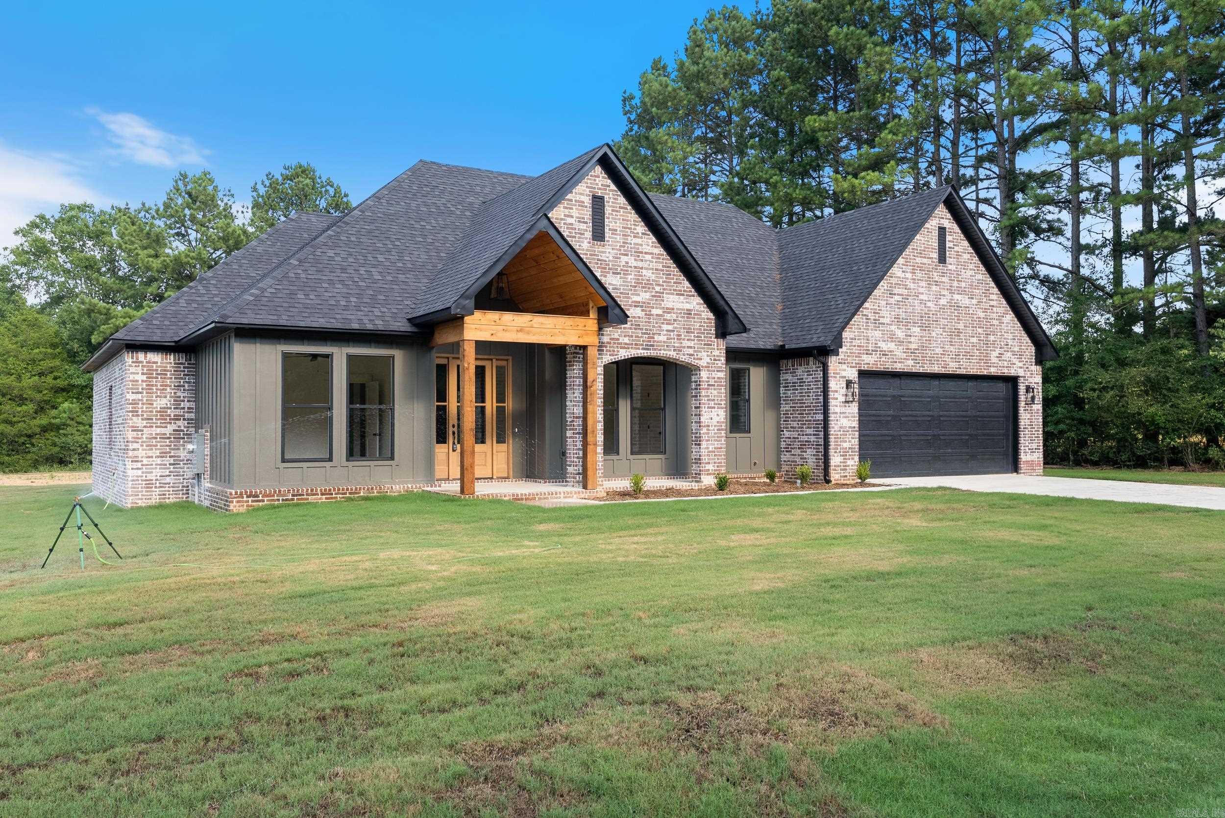 15 Cardin Cove