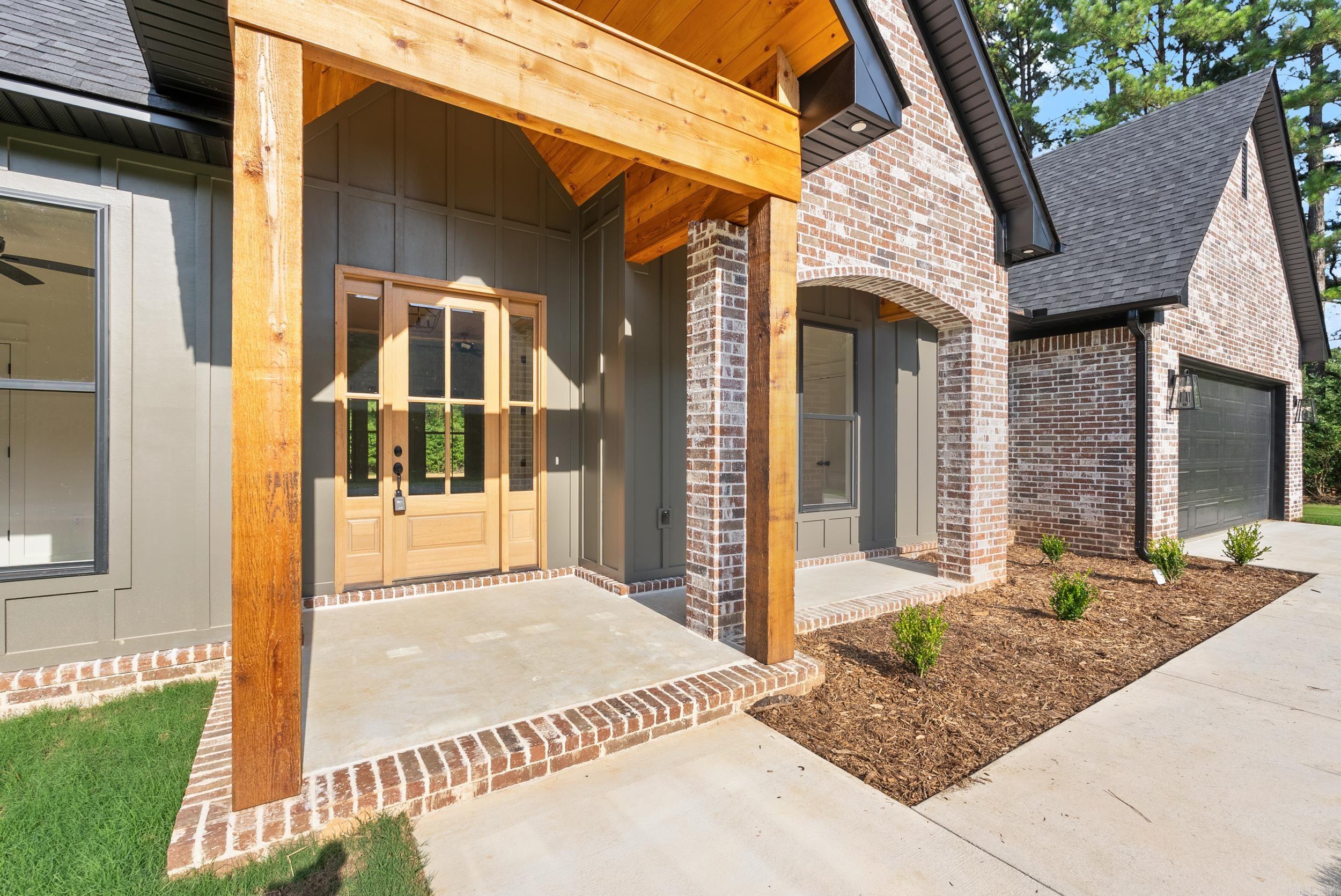 15 Cardin Cove