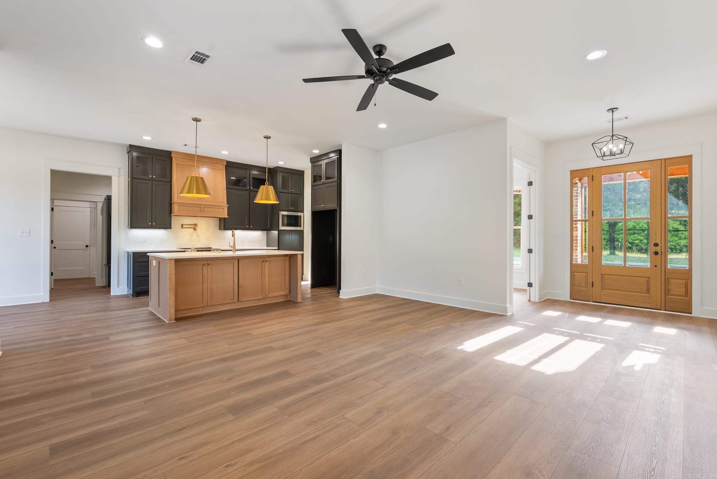 15 Cardin Cove