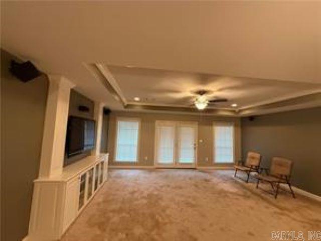 216 Ashbrook Ln