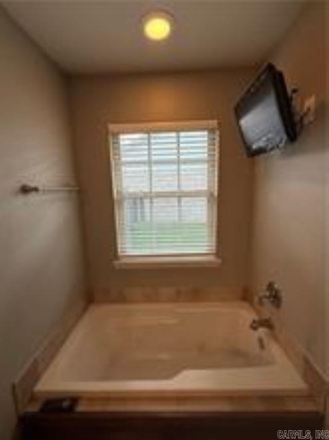 216 Ashbrook Ln