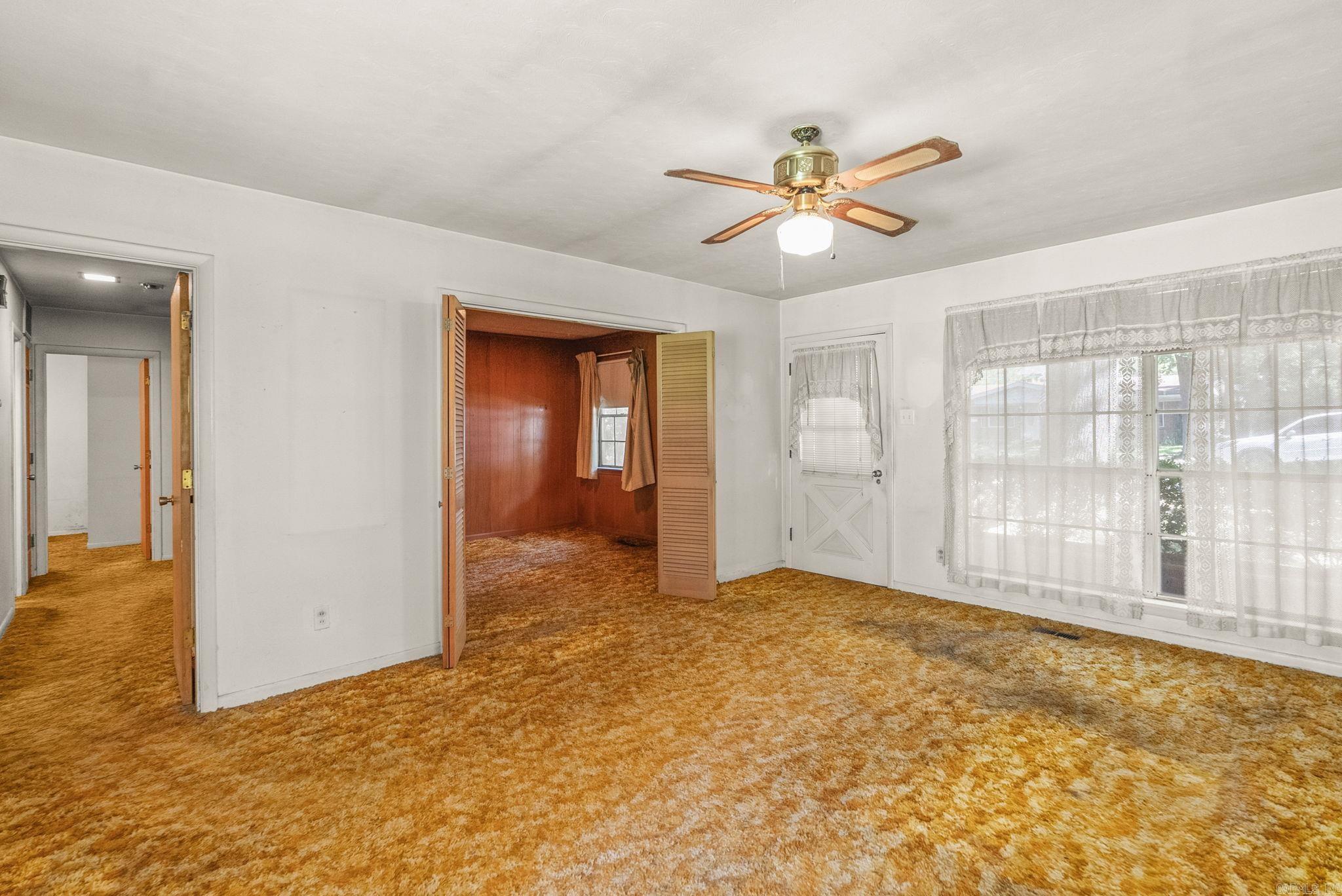 1927 Arrowhead Road