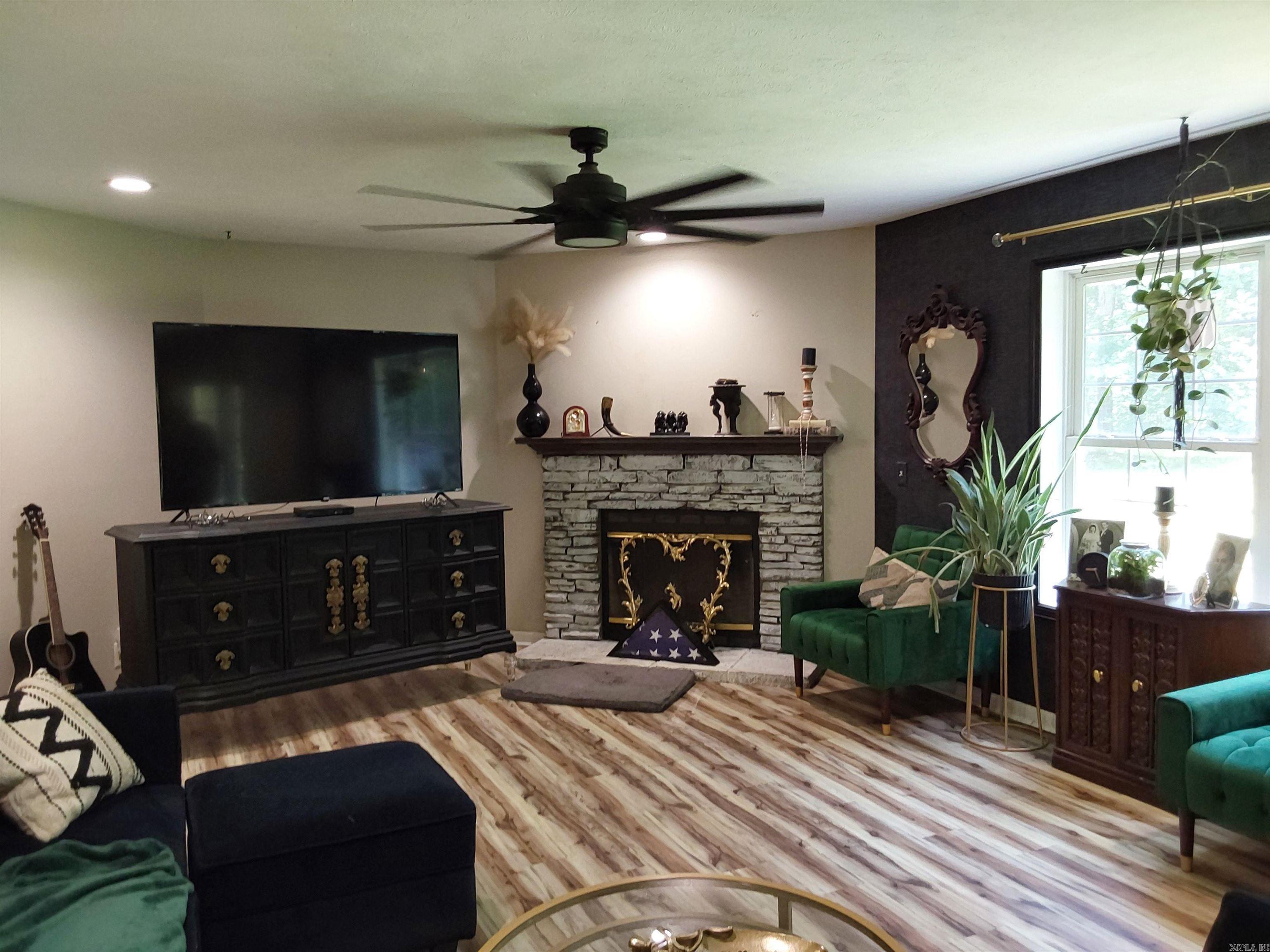 9807 Kling Valley Drive