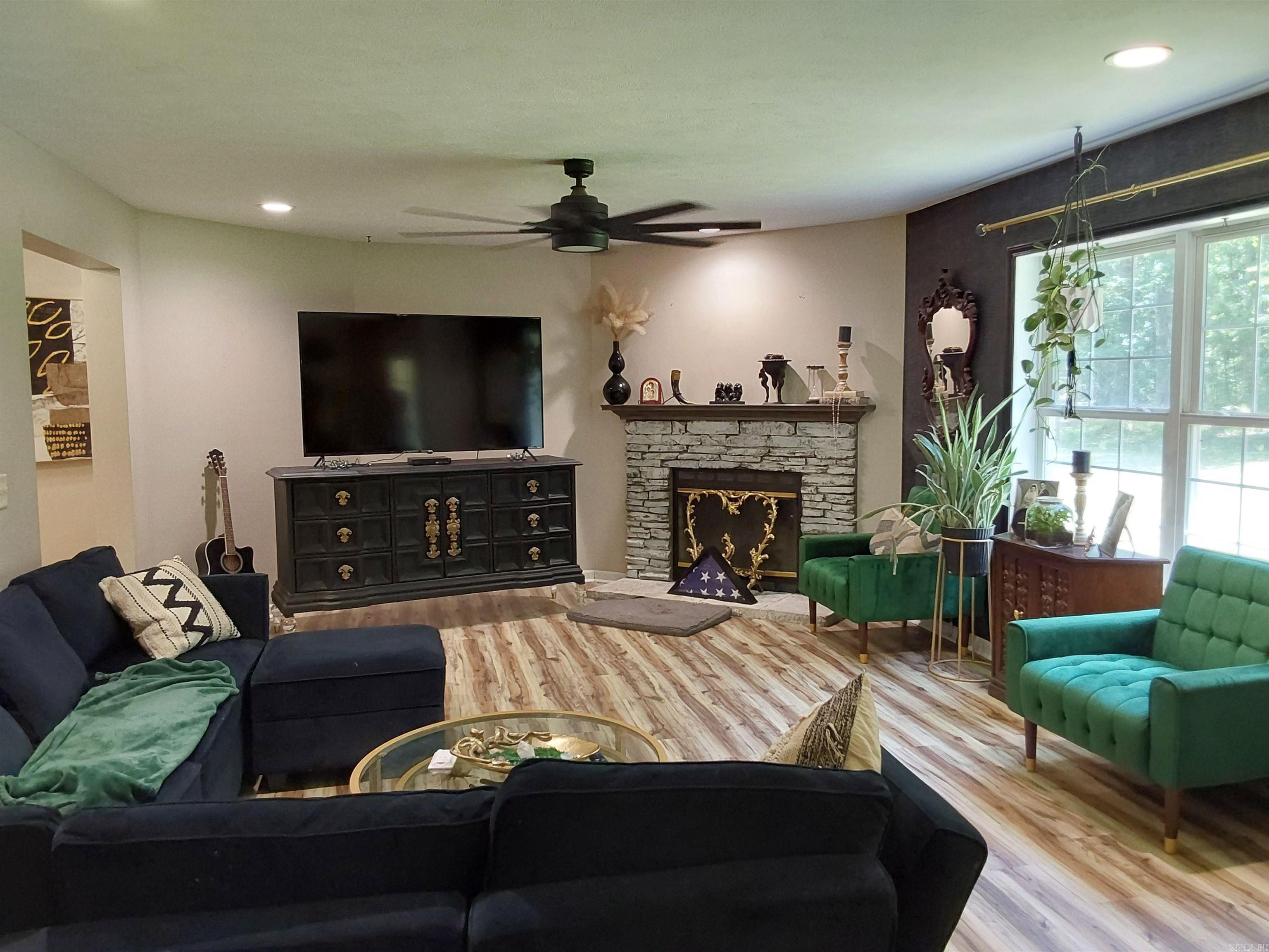 9807 Kling Valley Drive