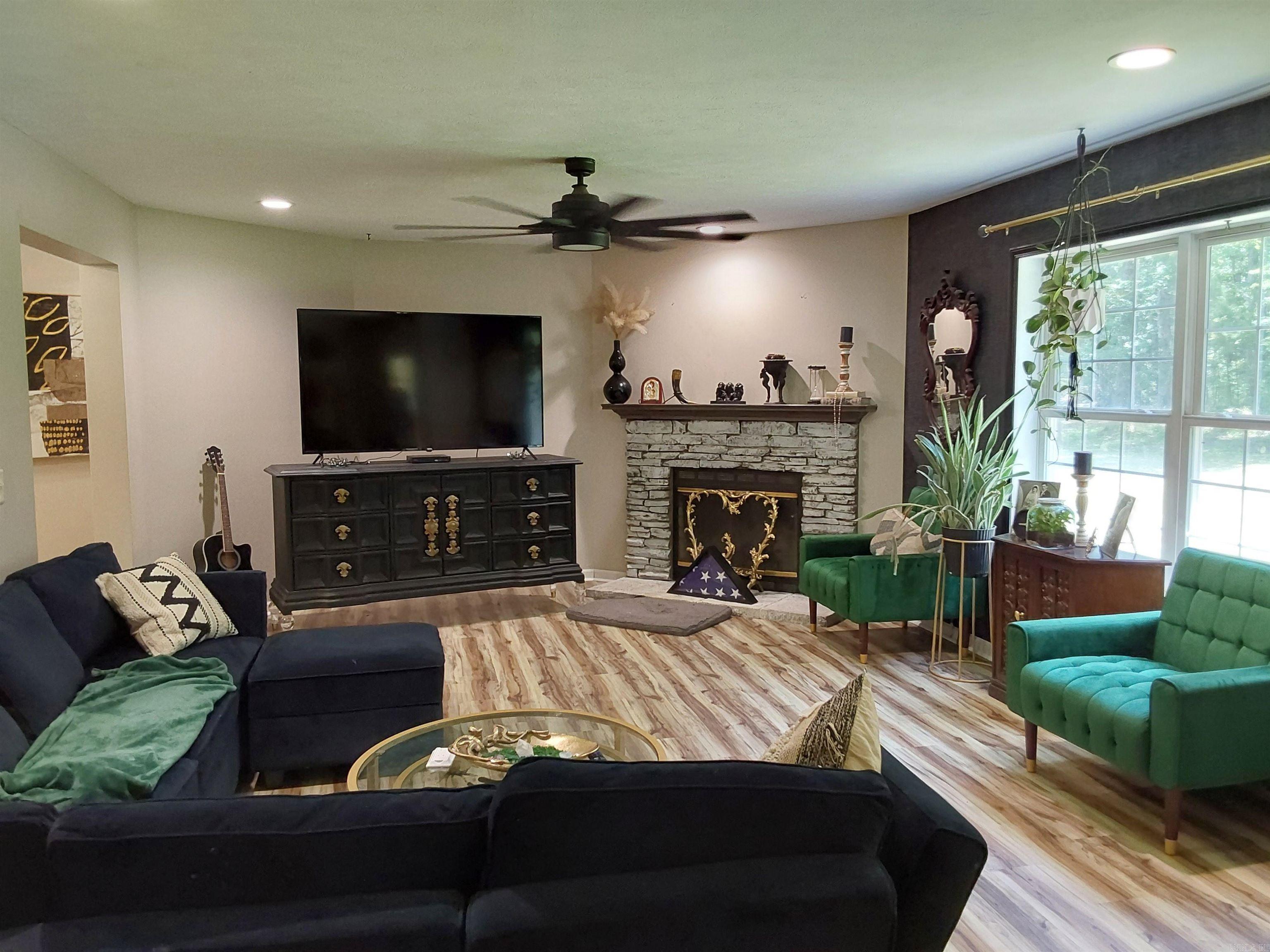 9807 Kling Valley Drive