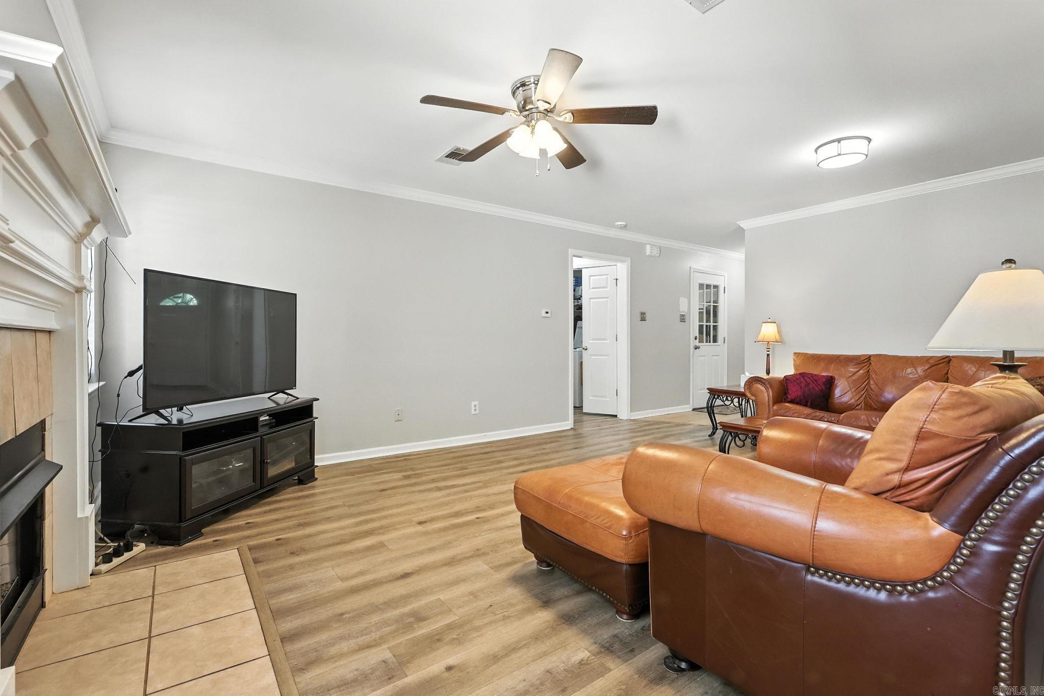 7 Lehigh Court