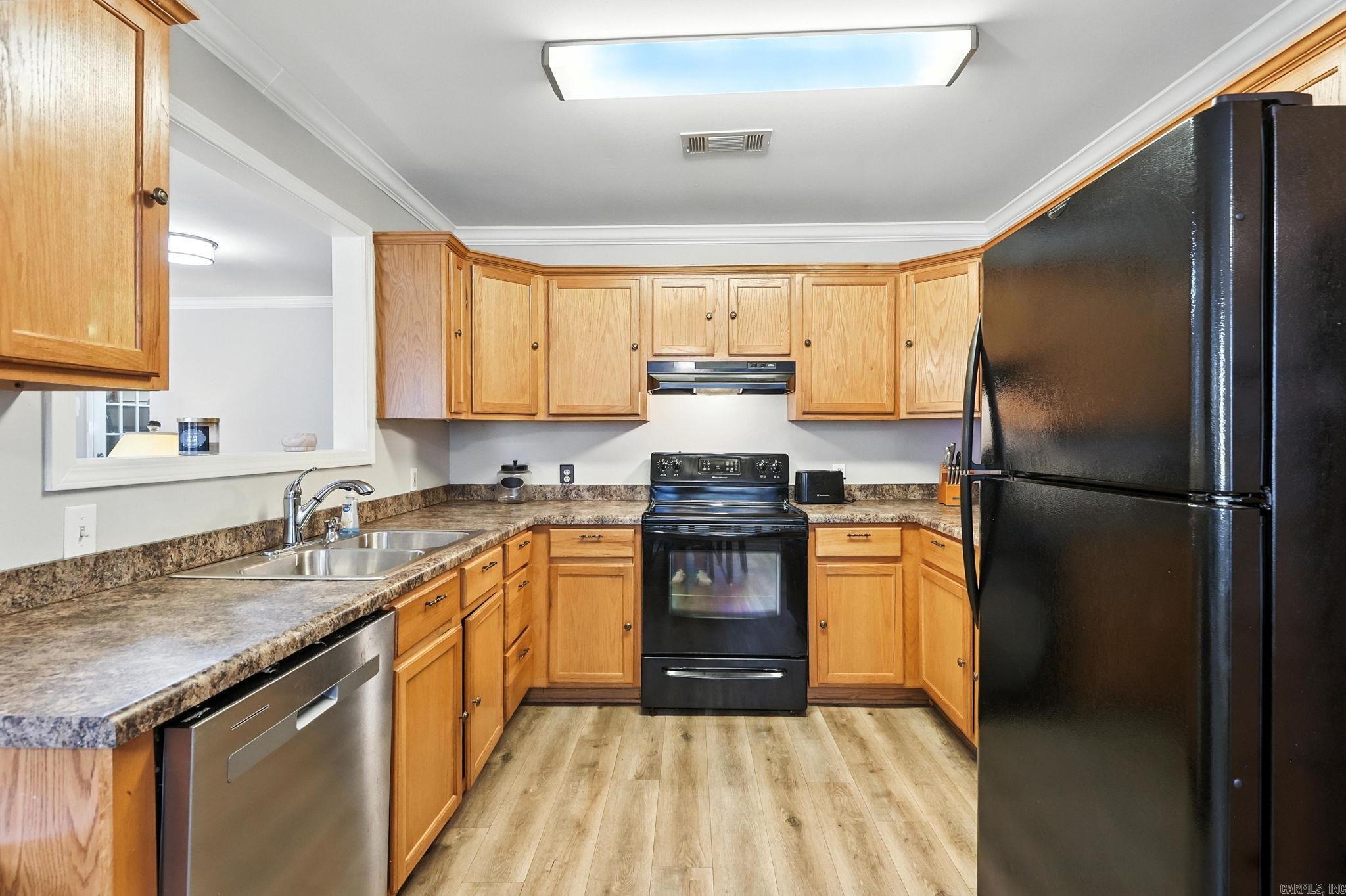 7 Lehigh Court