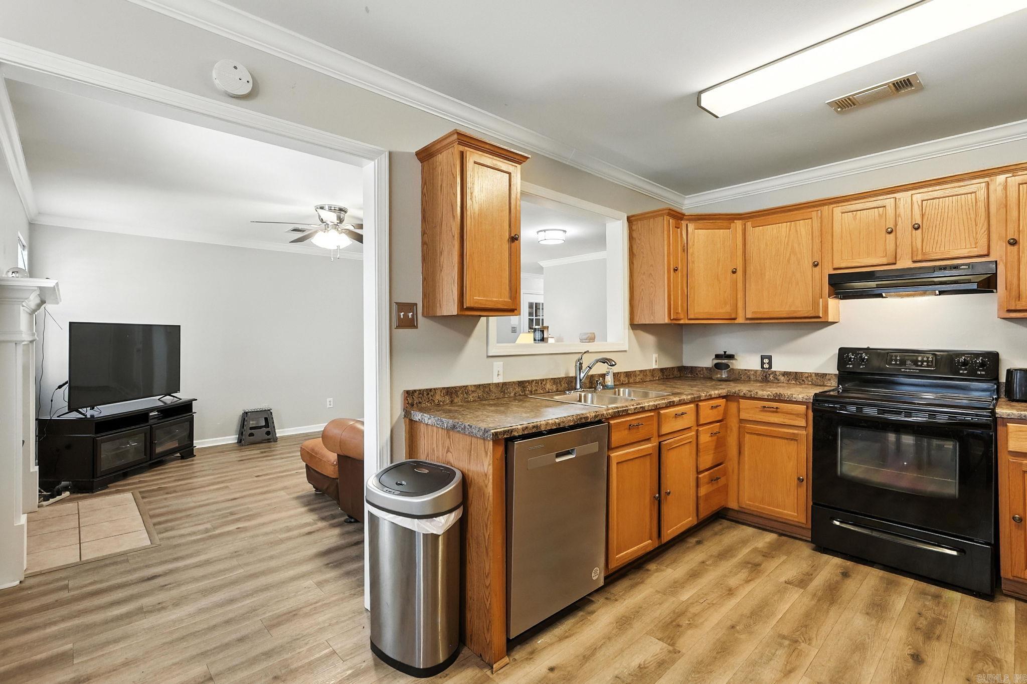 7 Lehigh Court