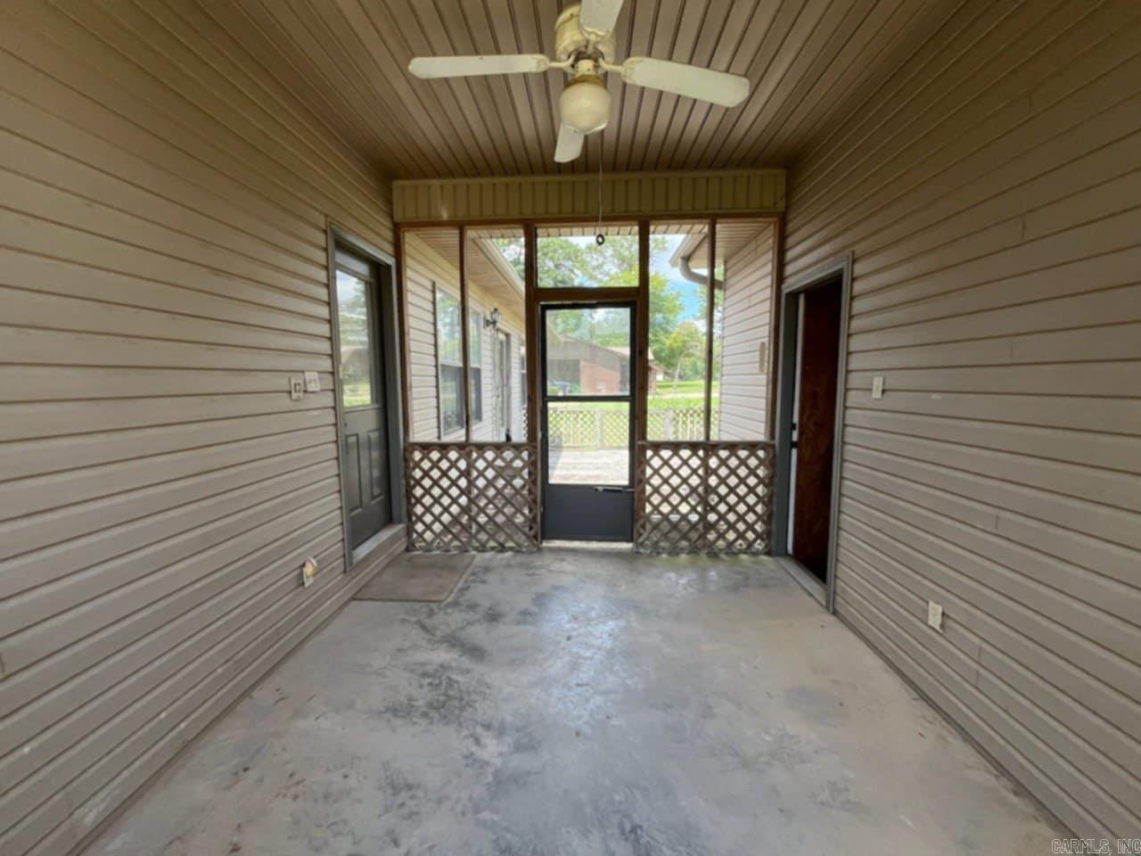 1000 Bland Rd