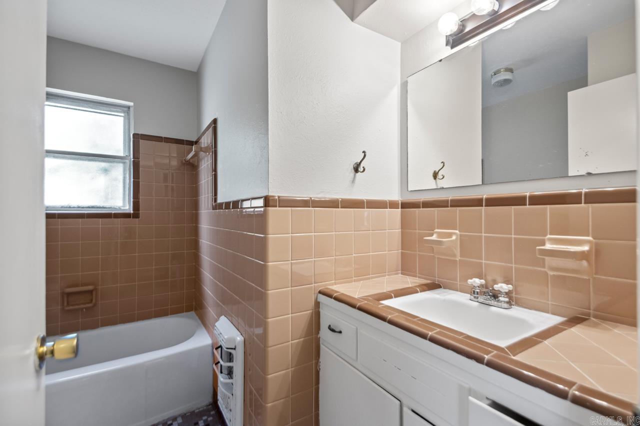 1024 N Mellon Street