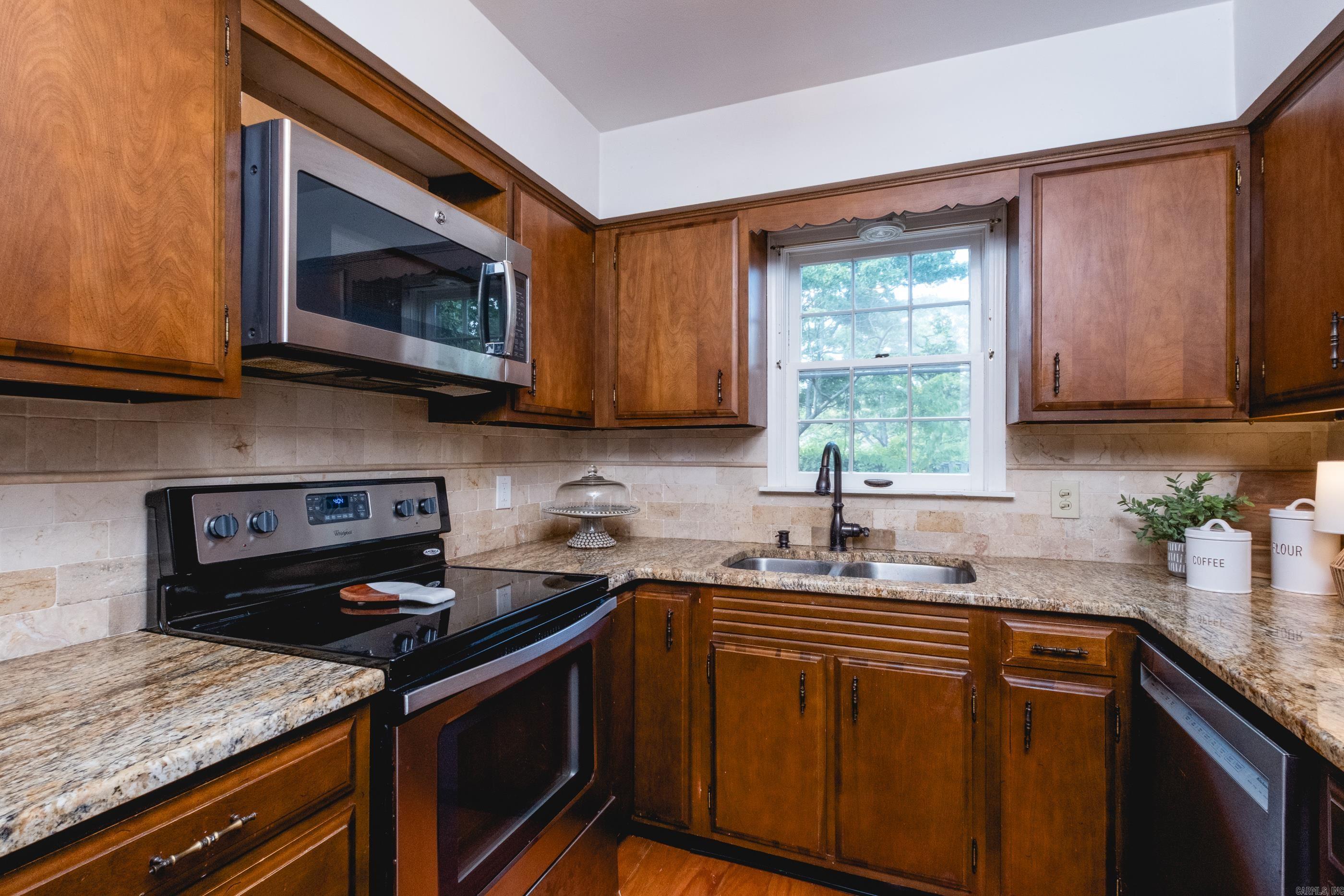 116 Cambridge Place Drive