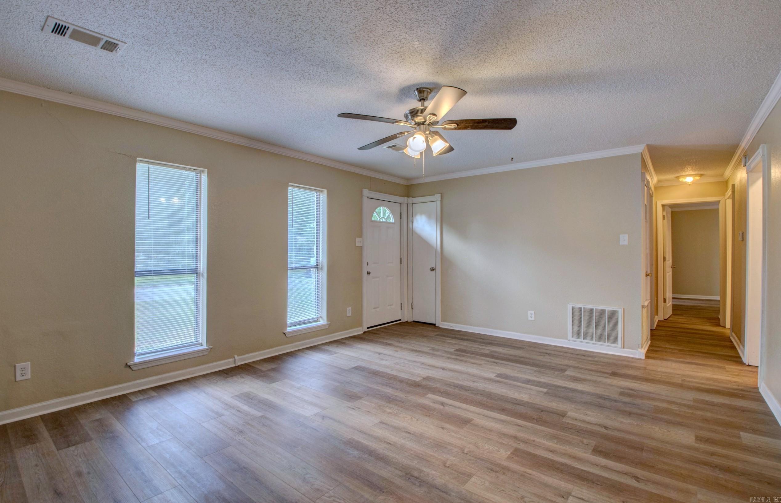 30 Pheasant Run Drive