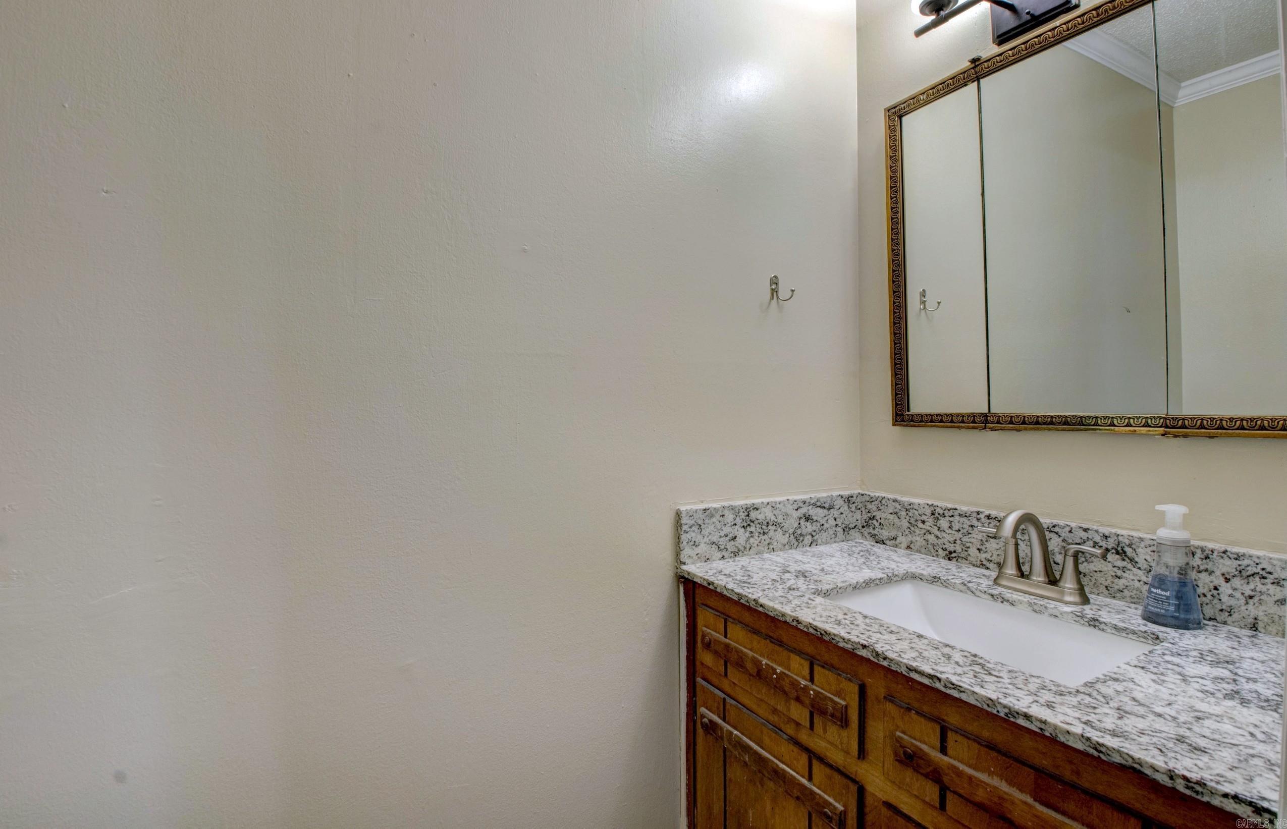 30 Pheasant Run Drive