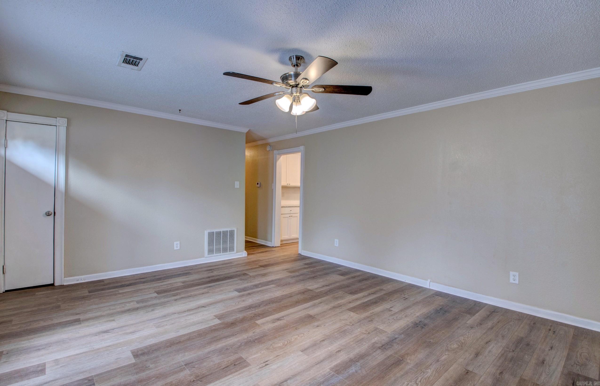 30 Pheasant Run Drive