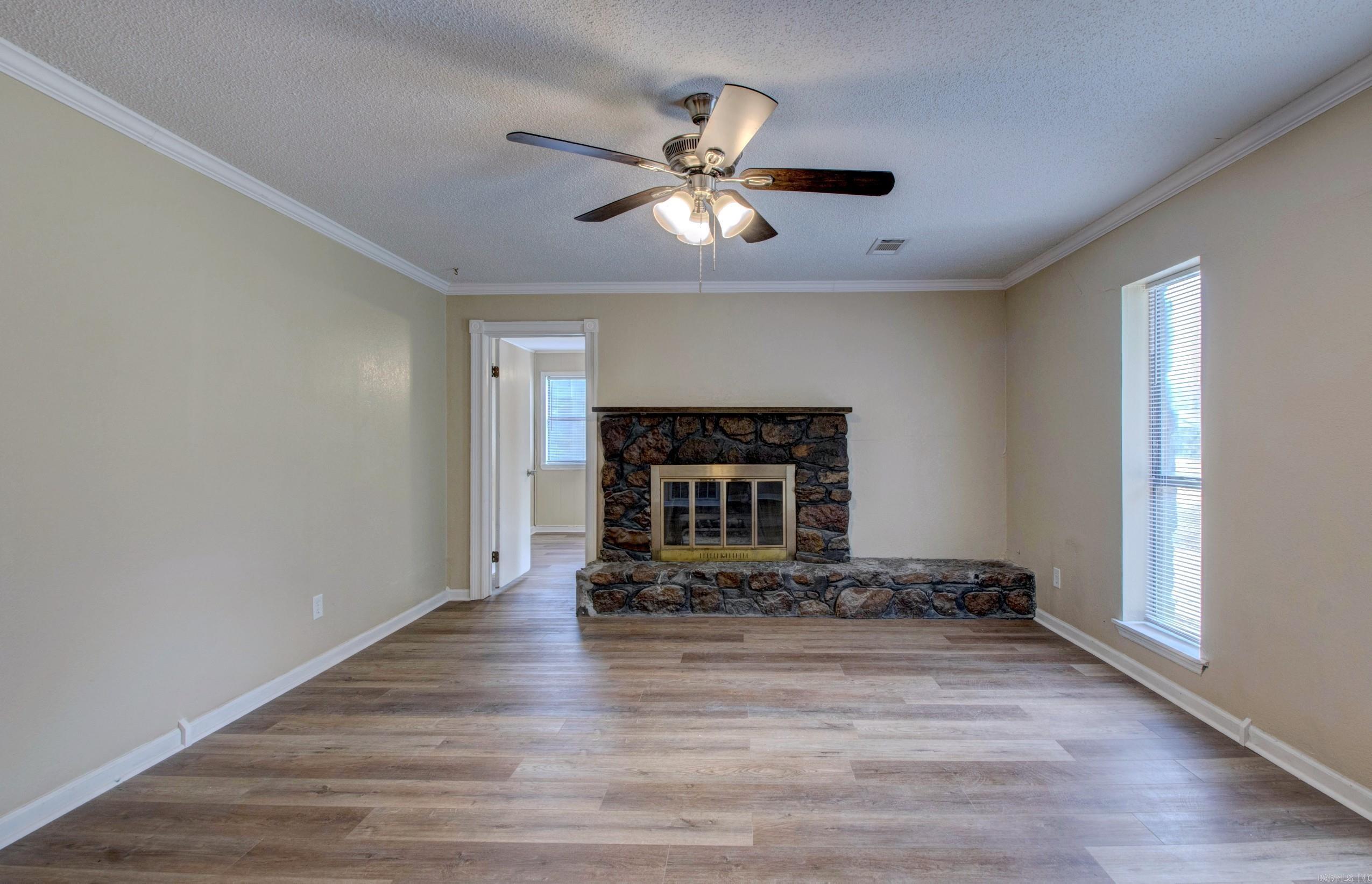 30 Pheasant Run Drive