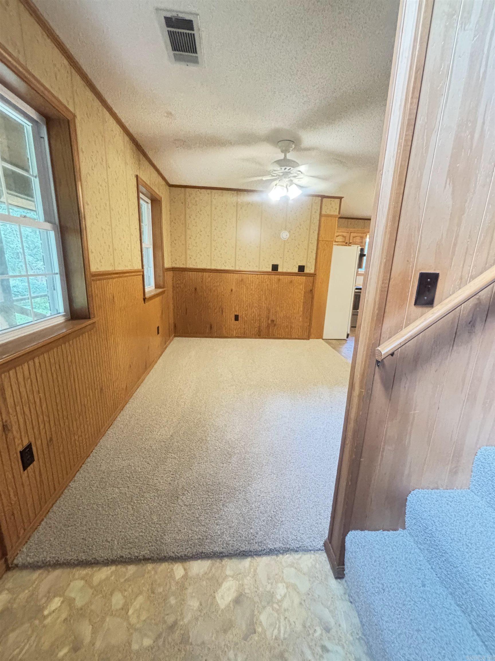 13 Artesian Well Road