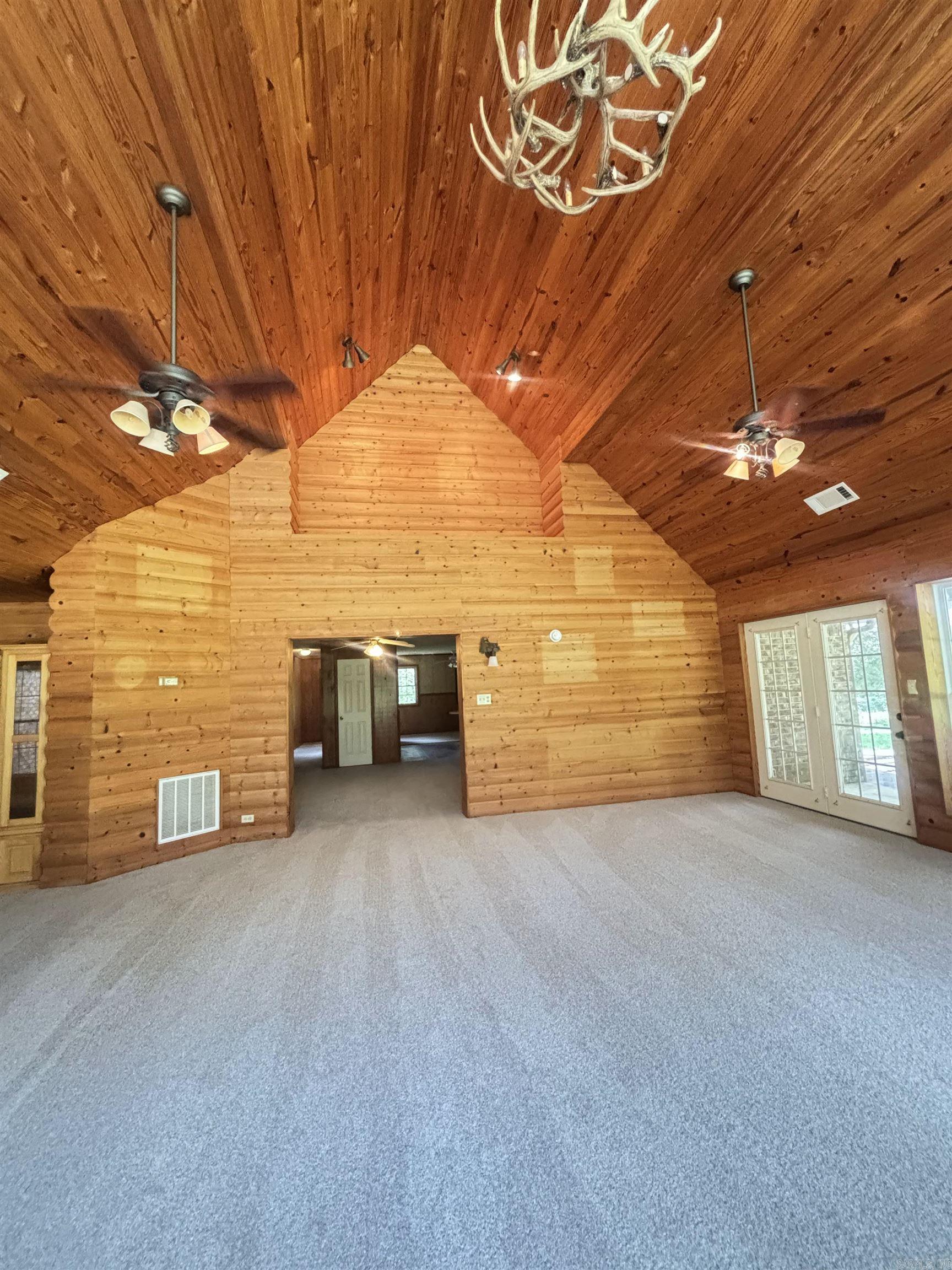 13 Artesian Well Road