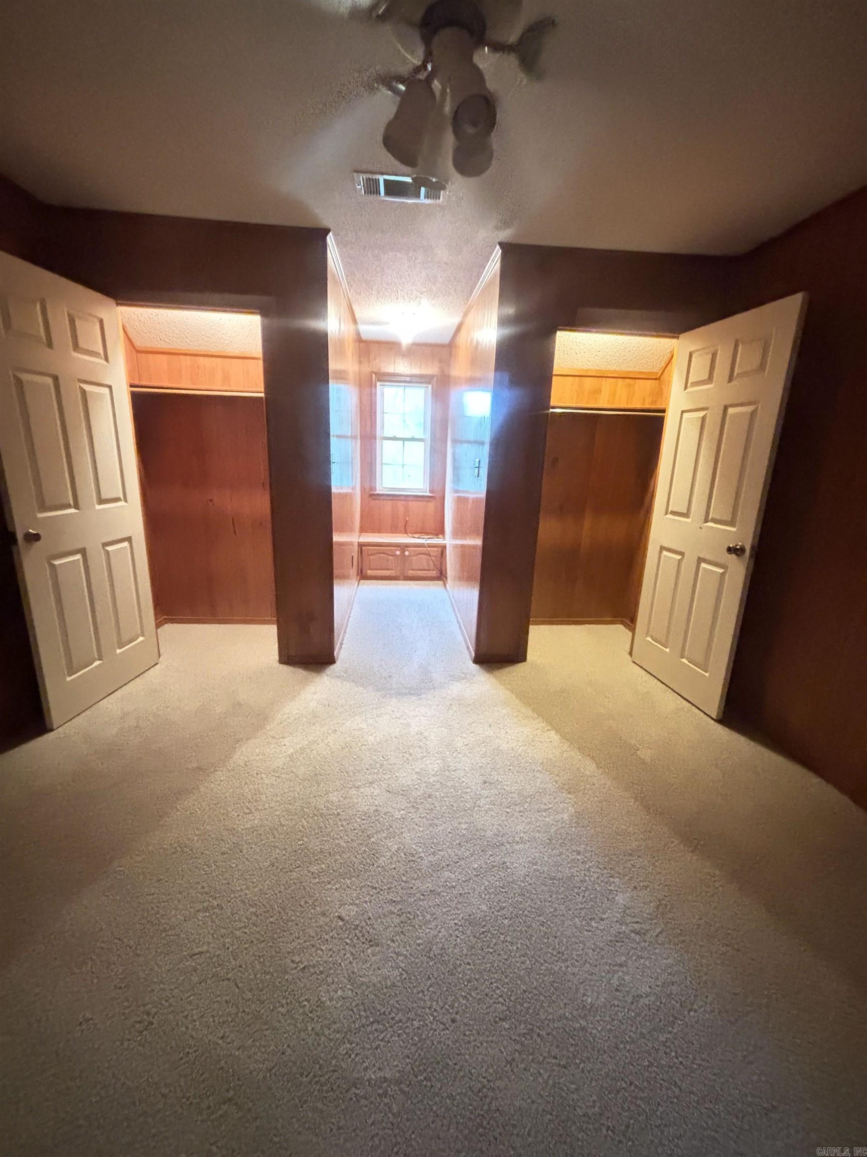 13 Artesian Well Road