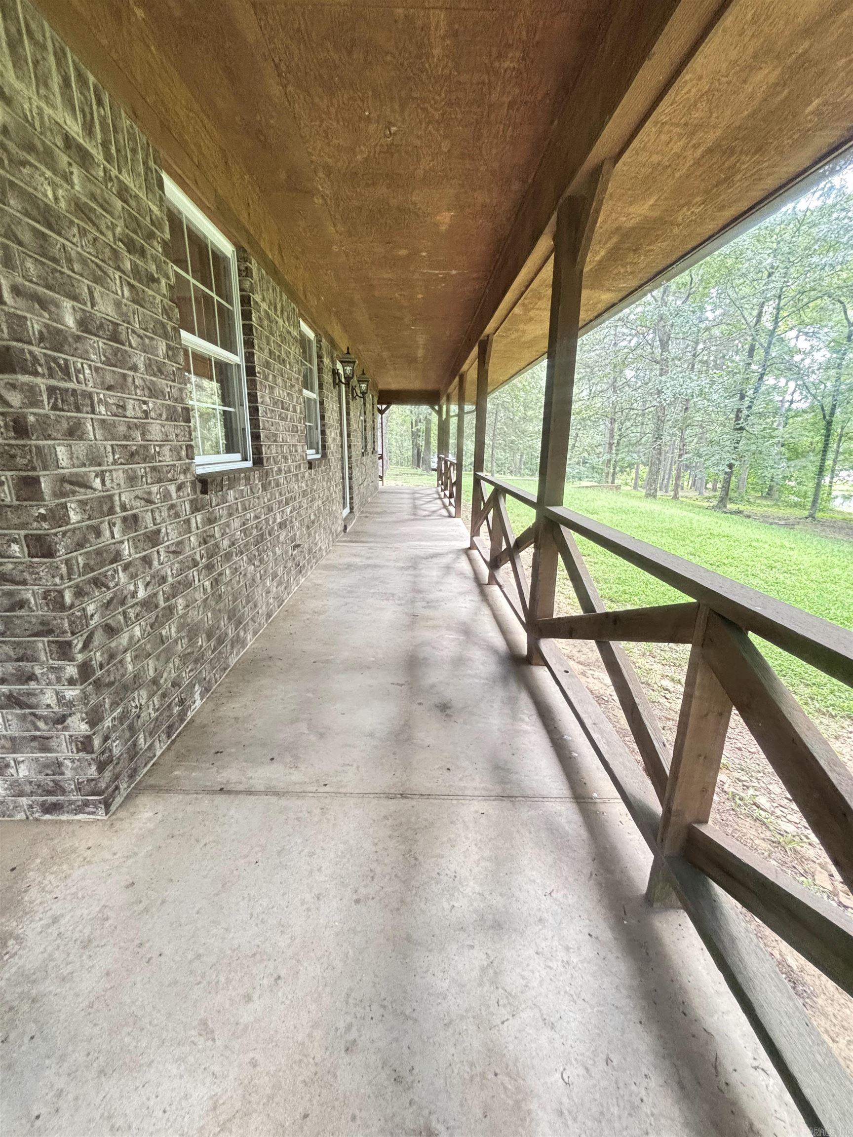 13 Artesian Well Road