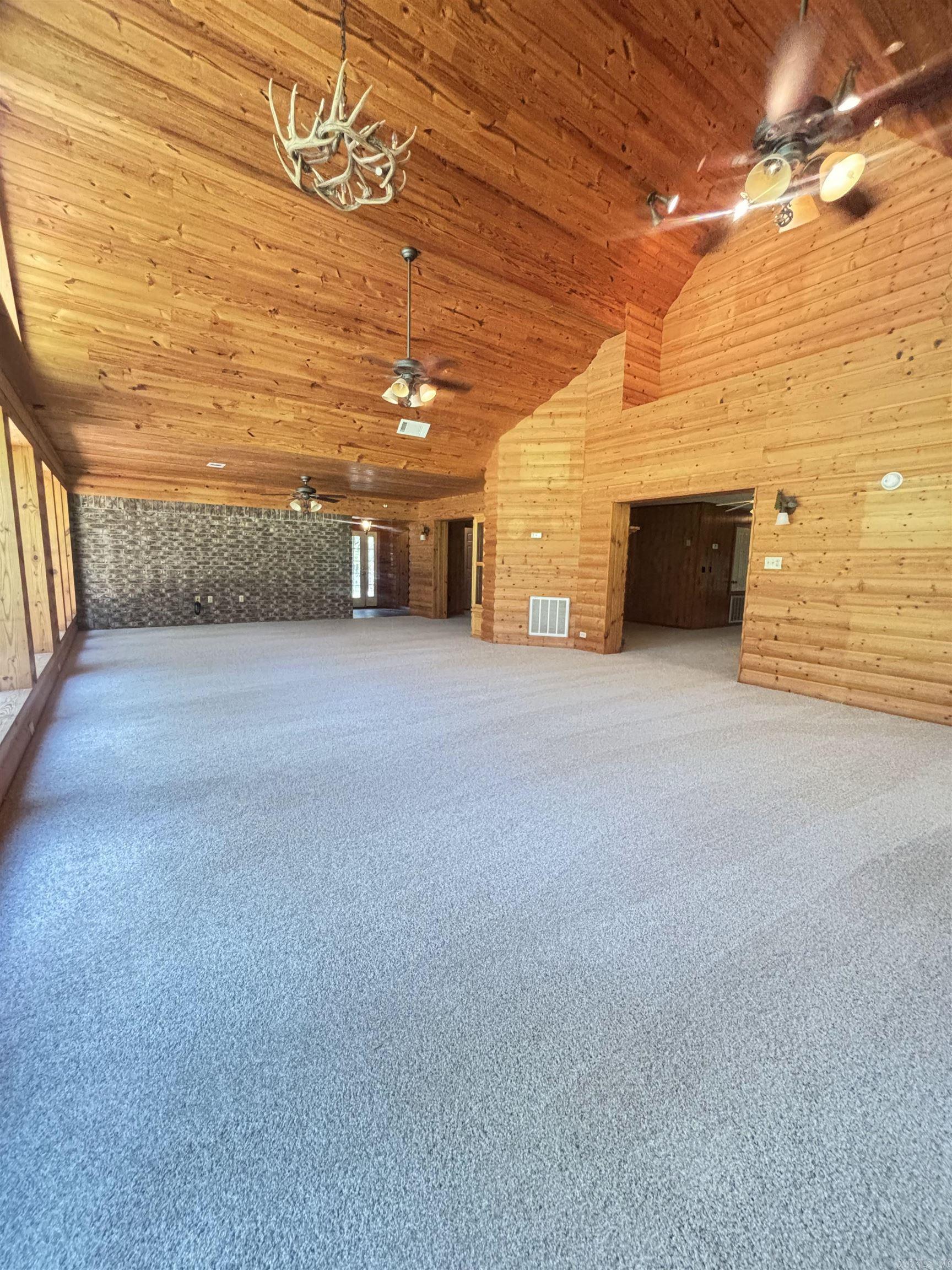 13 Artesian Well Road