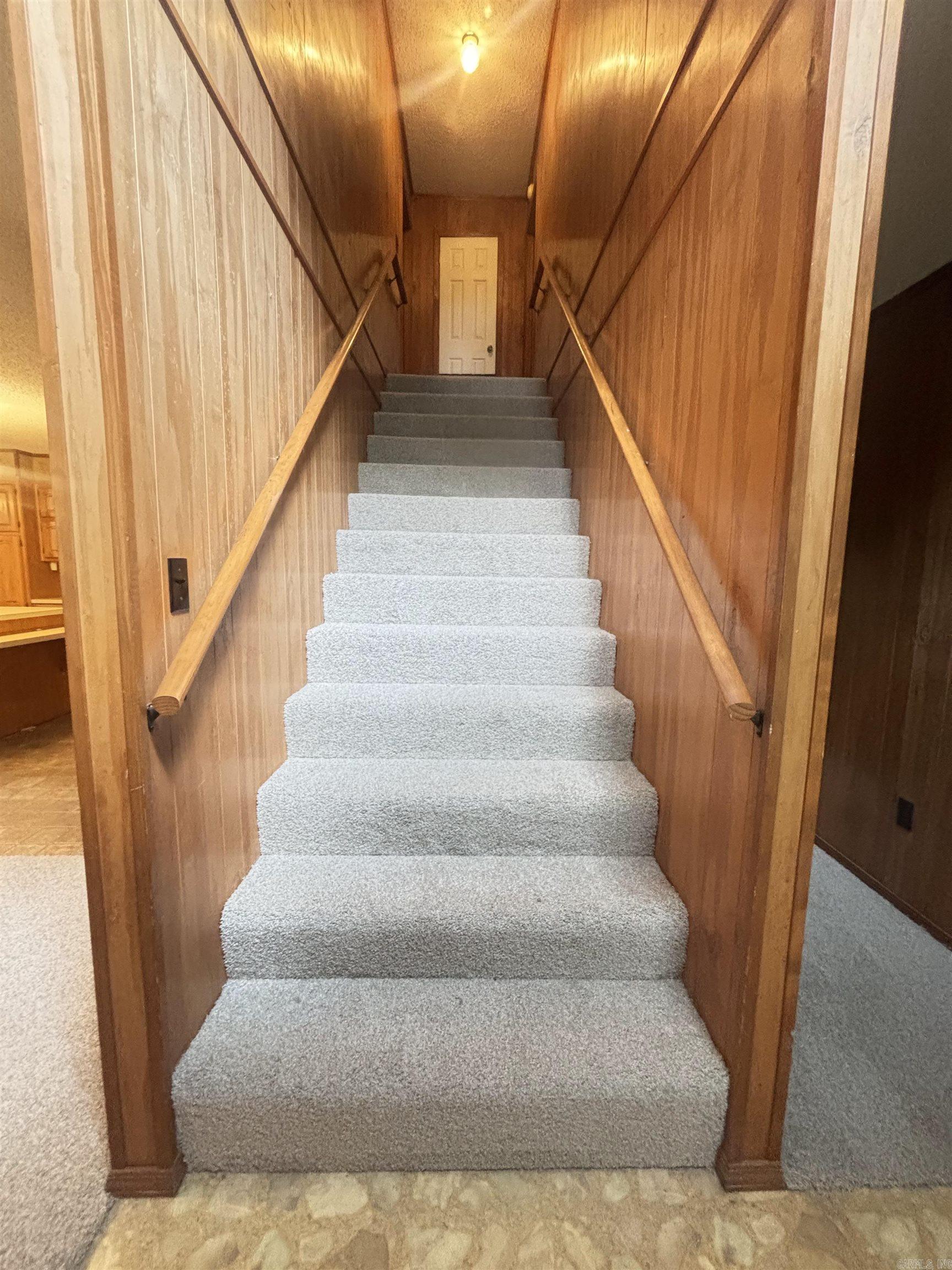 13 Artesian Well Road