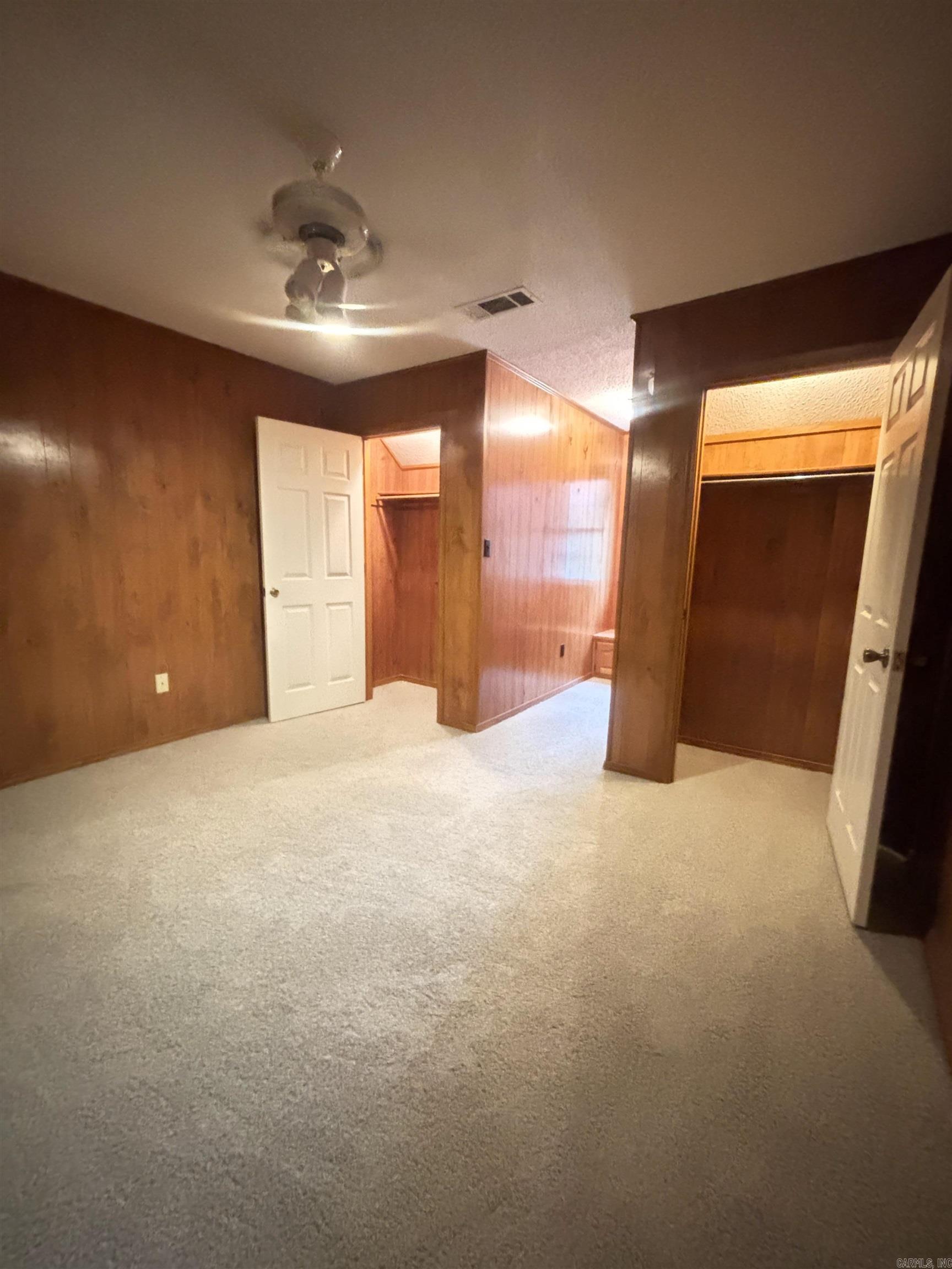 13 Artesian Well Road