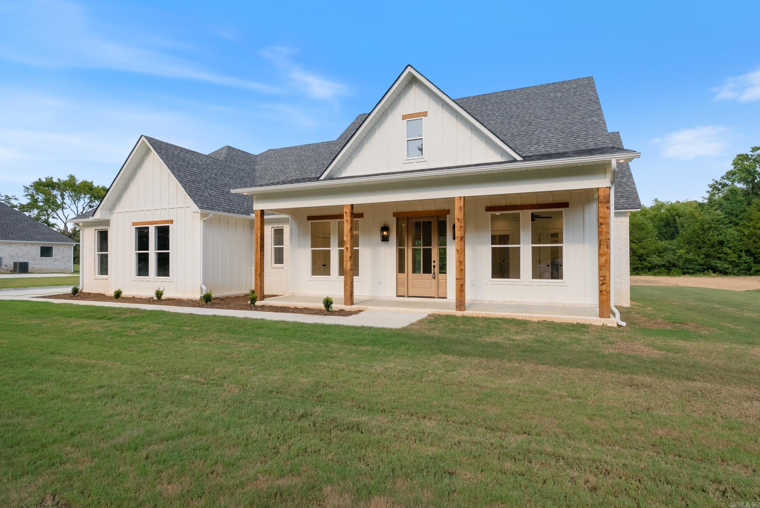 9 Cardin Cove