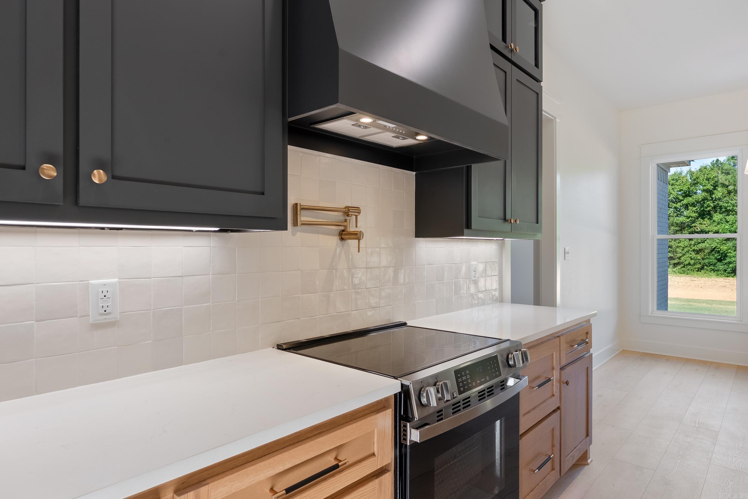 9 Cardin Cove