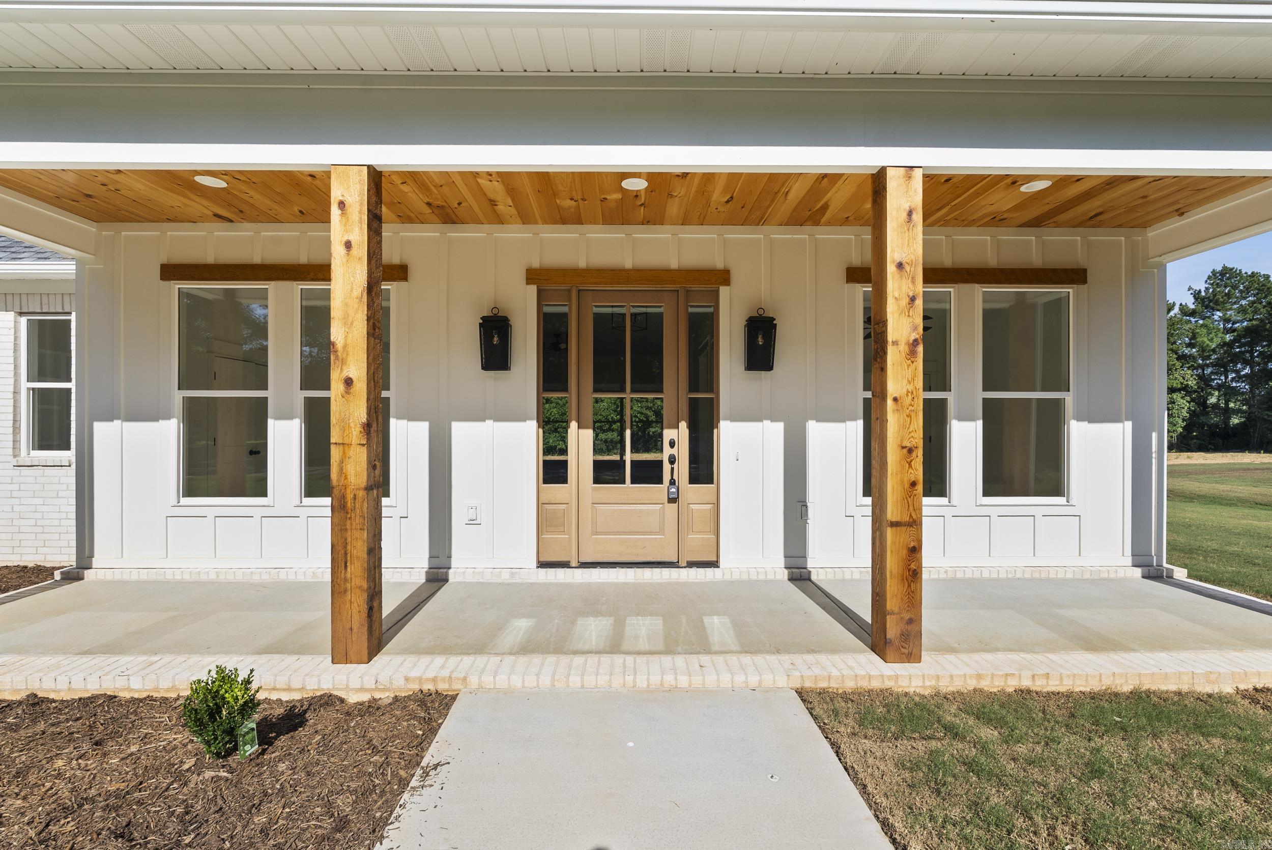 9 Cardin Cove