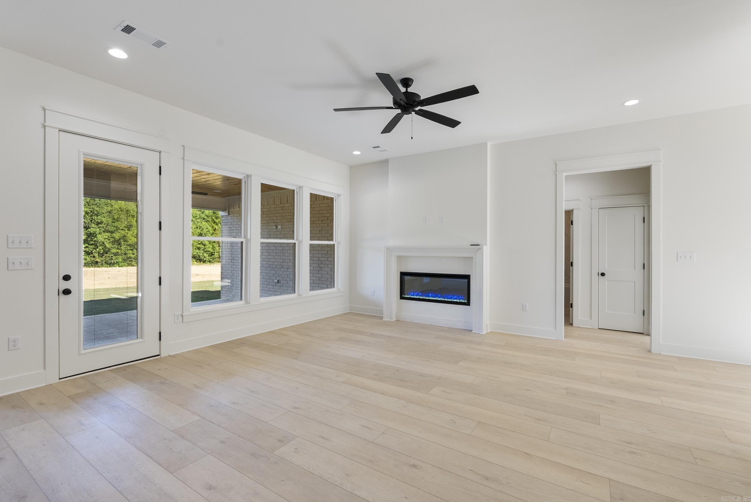 9 Cardin Cove