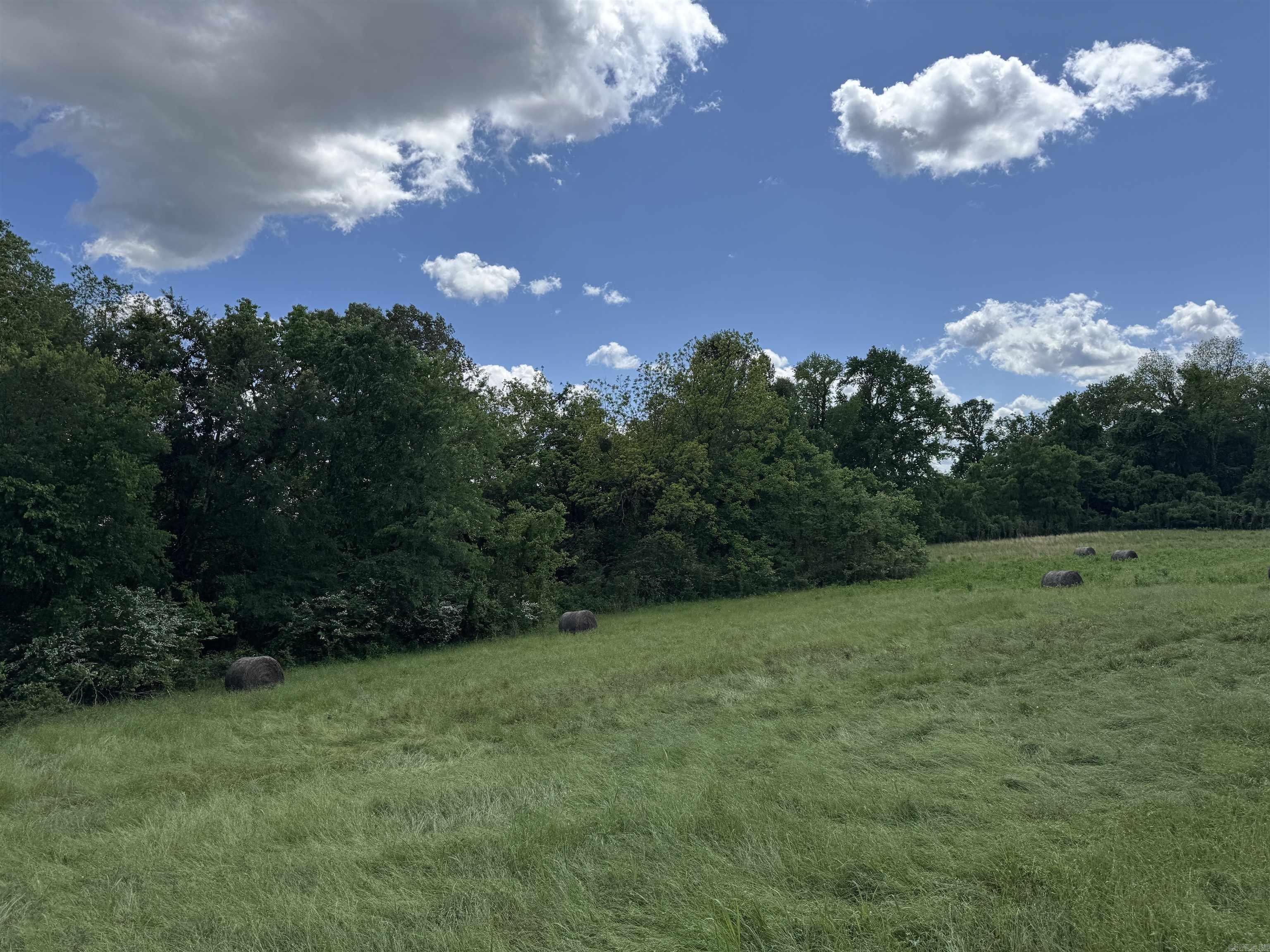 Tract 10 Hwy 105 South