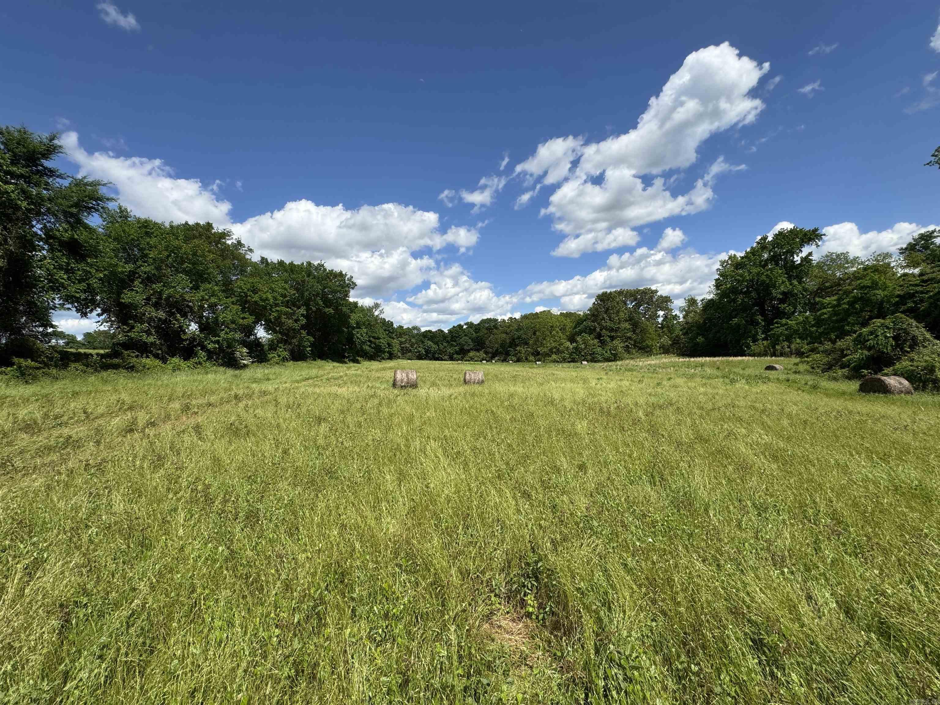 Tract 10 Hwy 105 South
