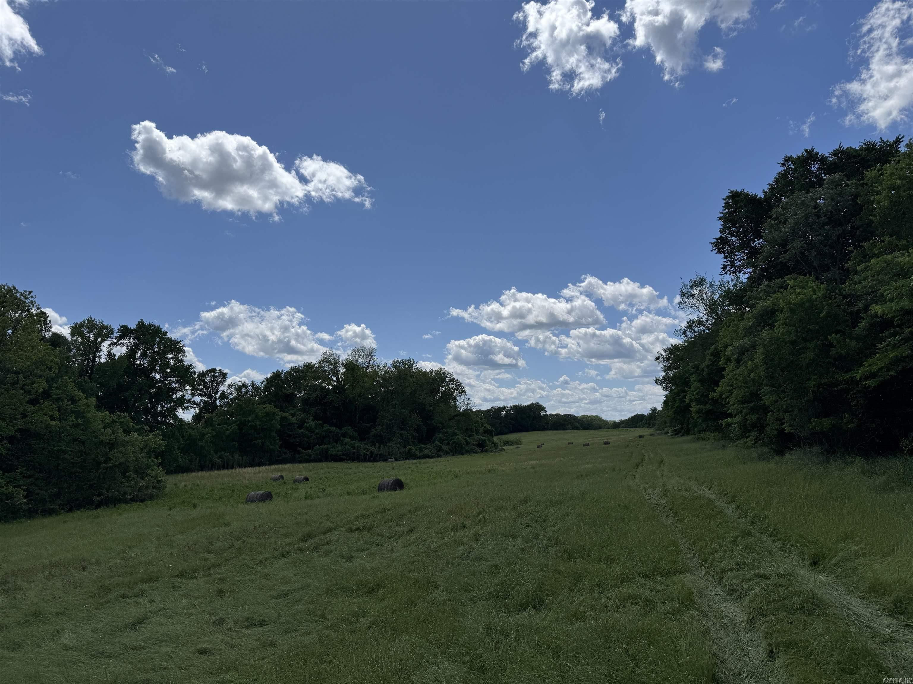 Tract 10 Hwy 105 South