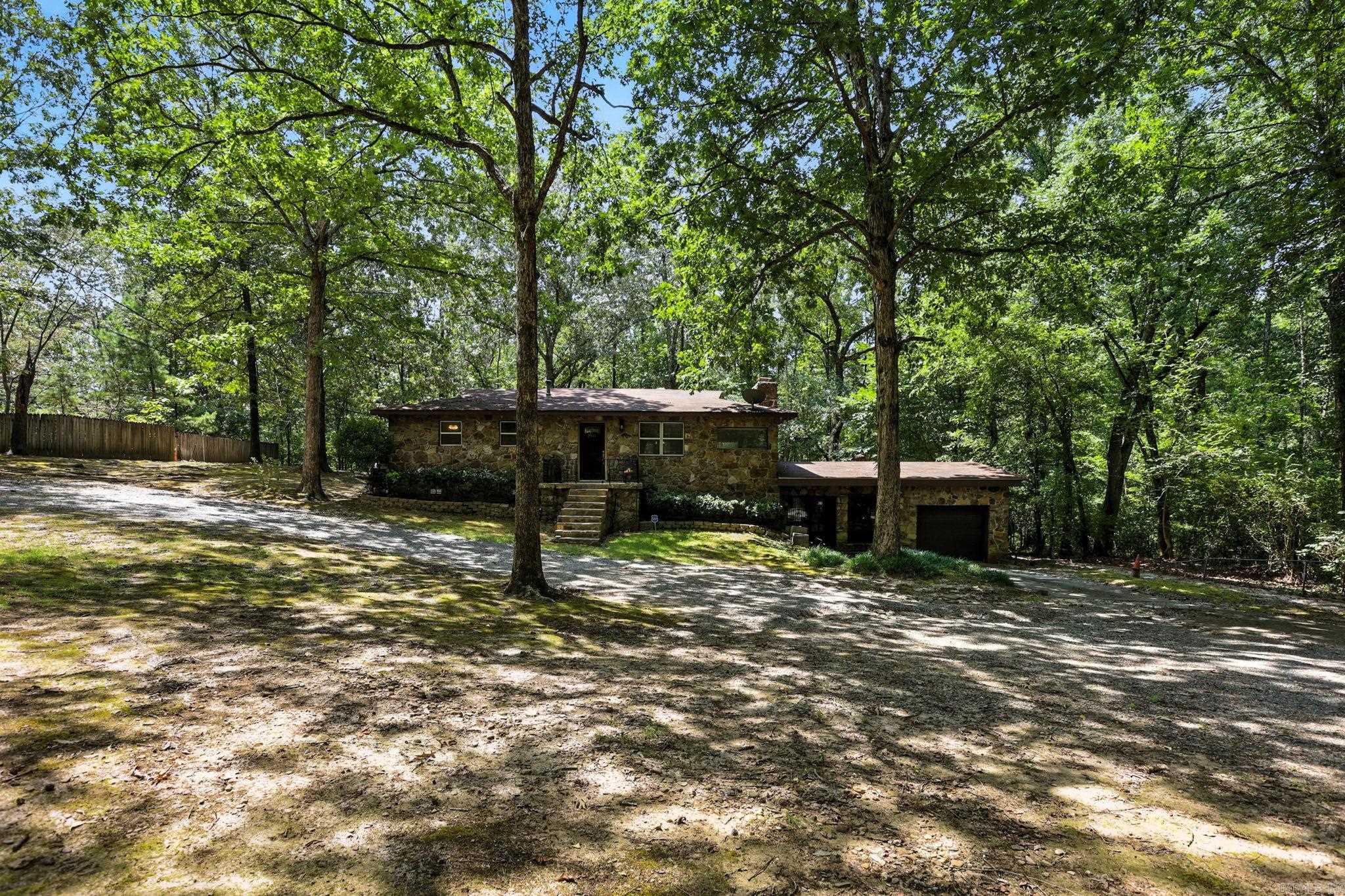 2911 Linda Kay Dr