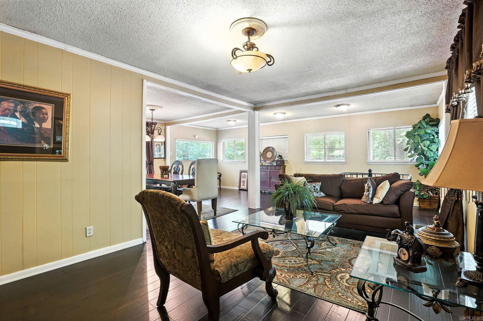 2911 Linda Kay Dr