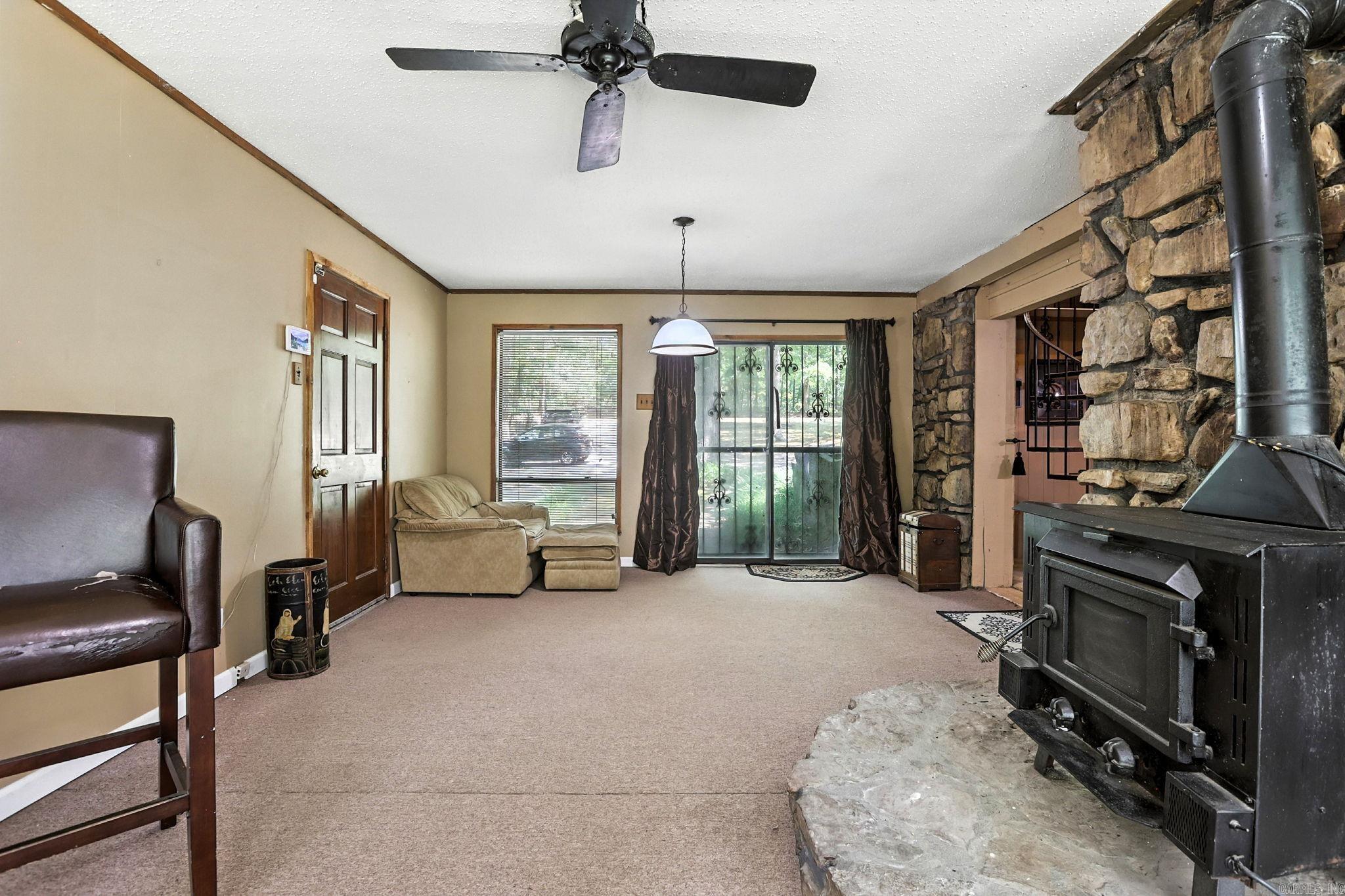 2911 Linda Kay Dr