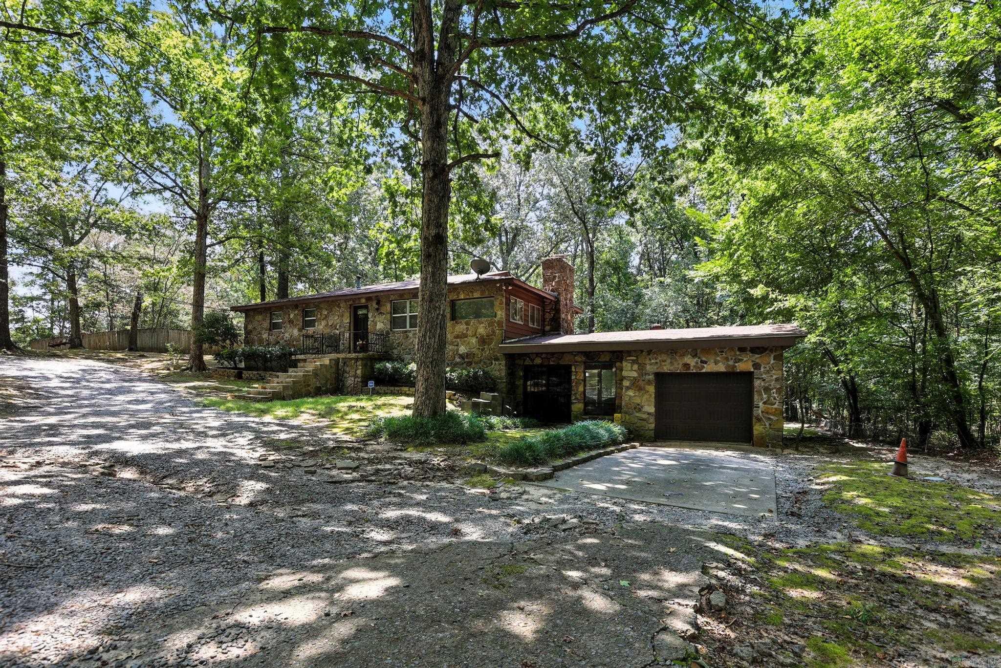 2911 Linda Kay Dr