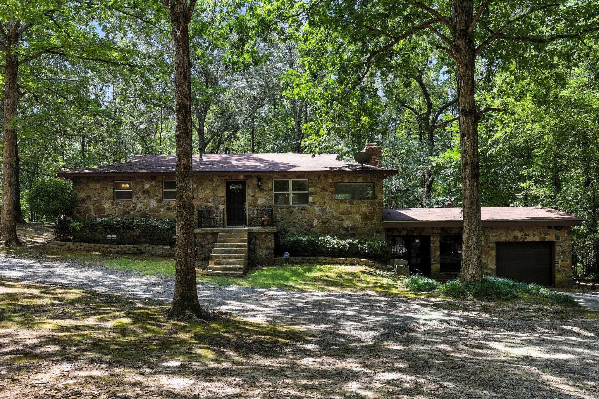 2911 Linda Kay Dr