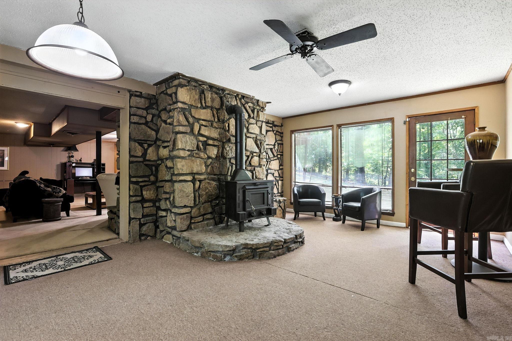2911 Linda Kay Dr