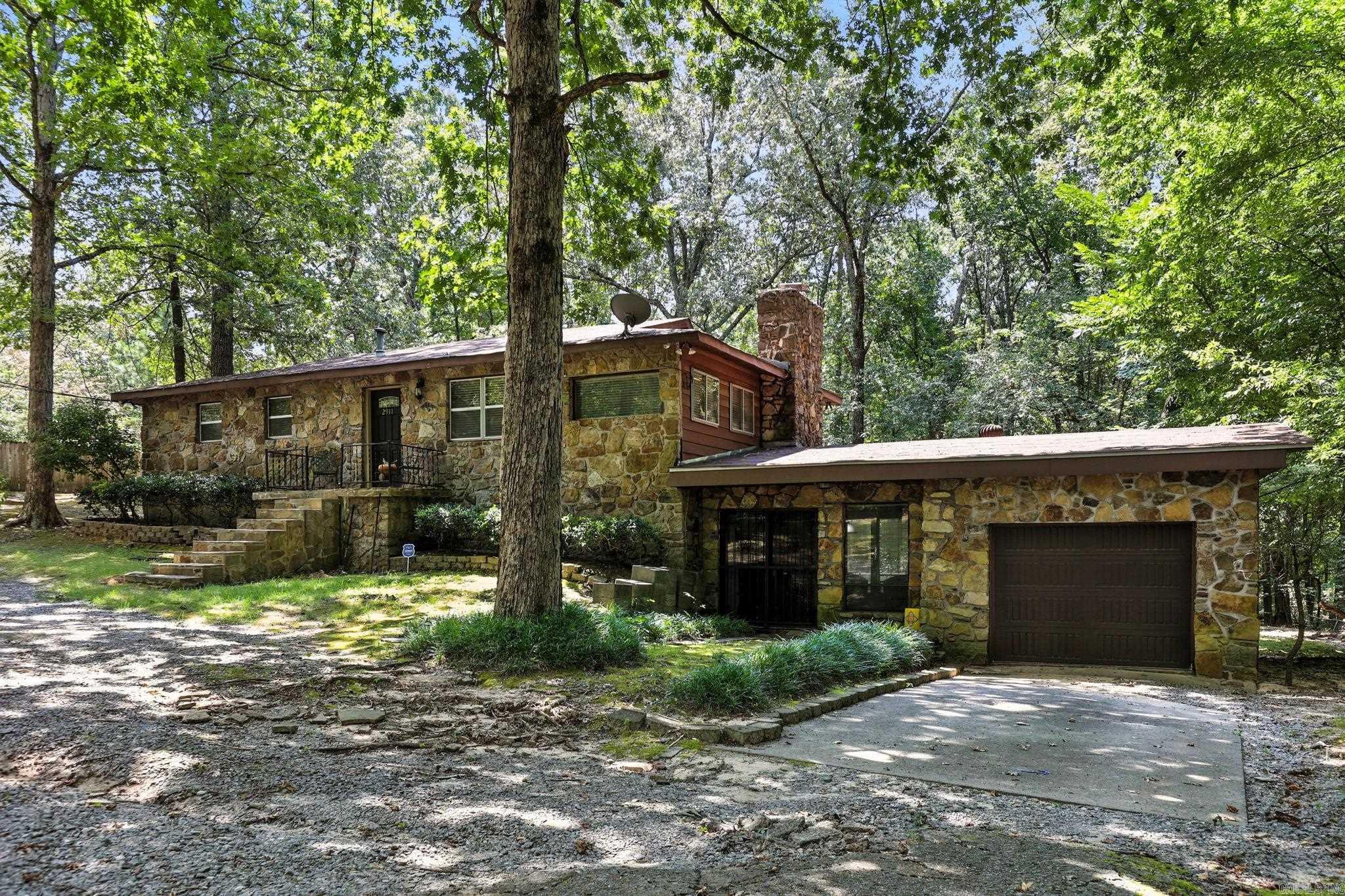 2911 Linda Kay Dr