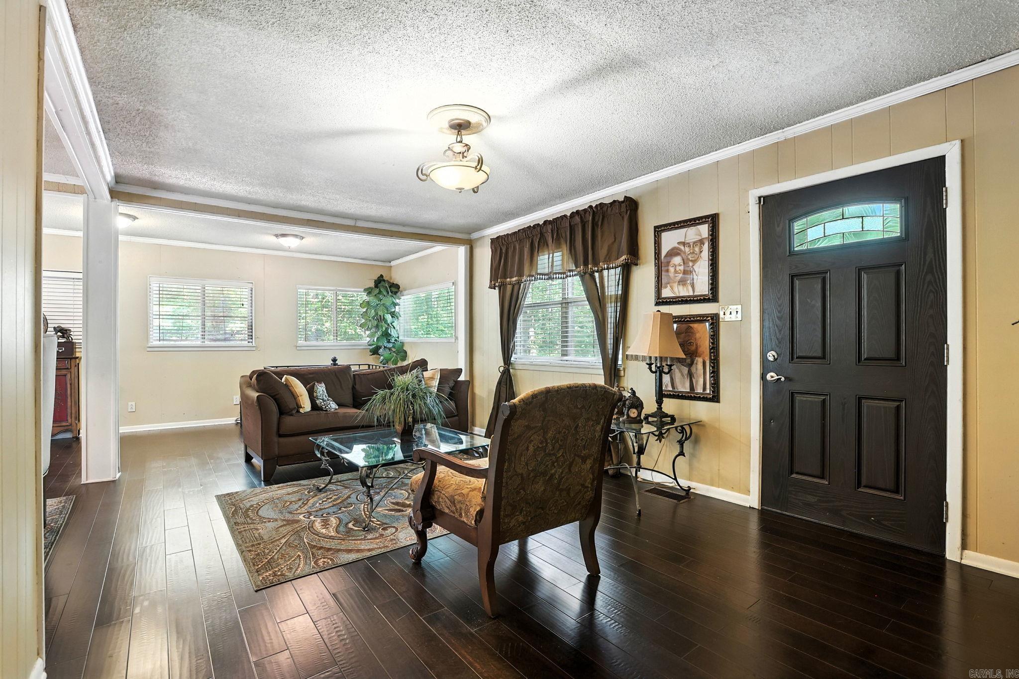 2911 Linda Kay Dr