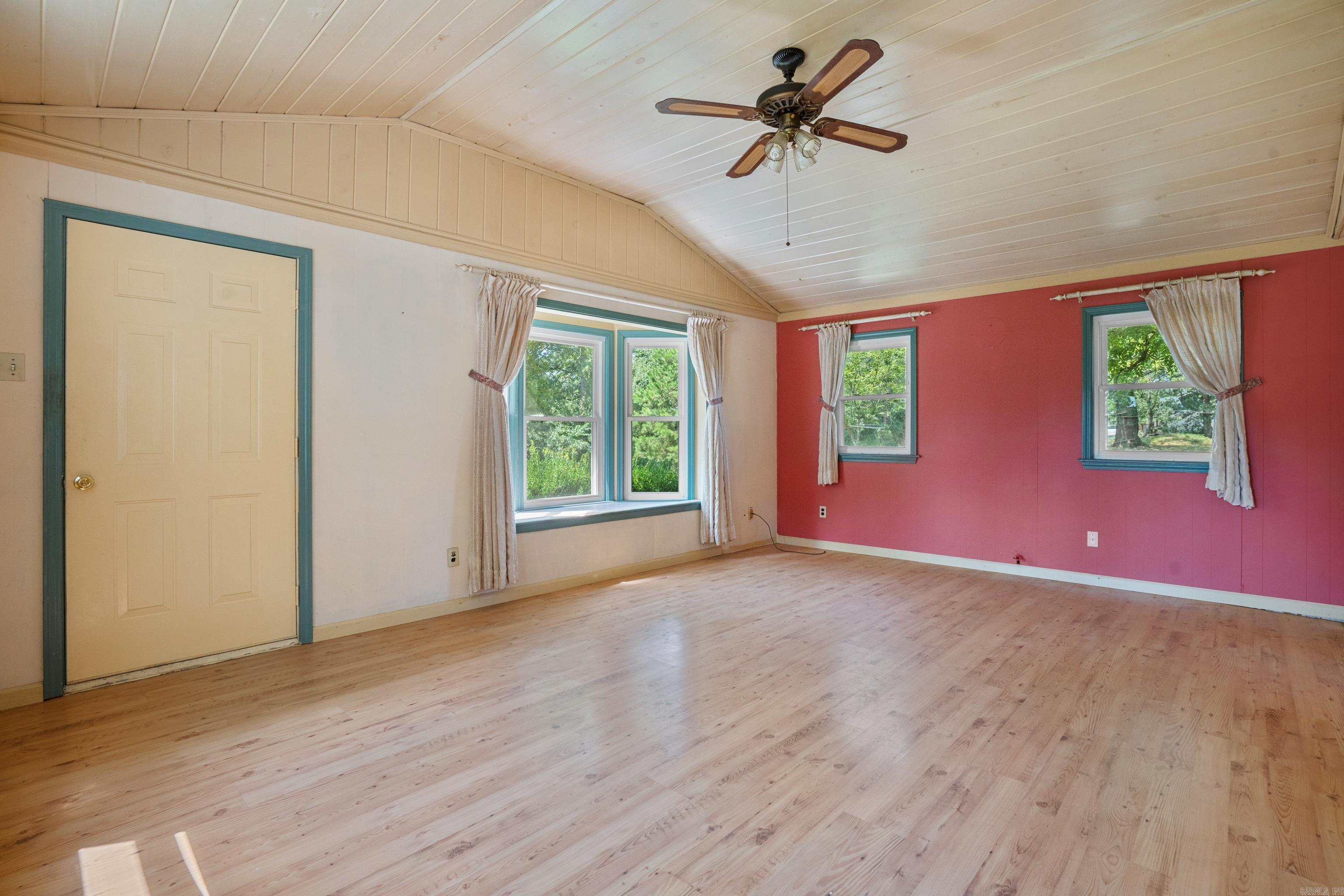 256 Forest Ridge Rd Road