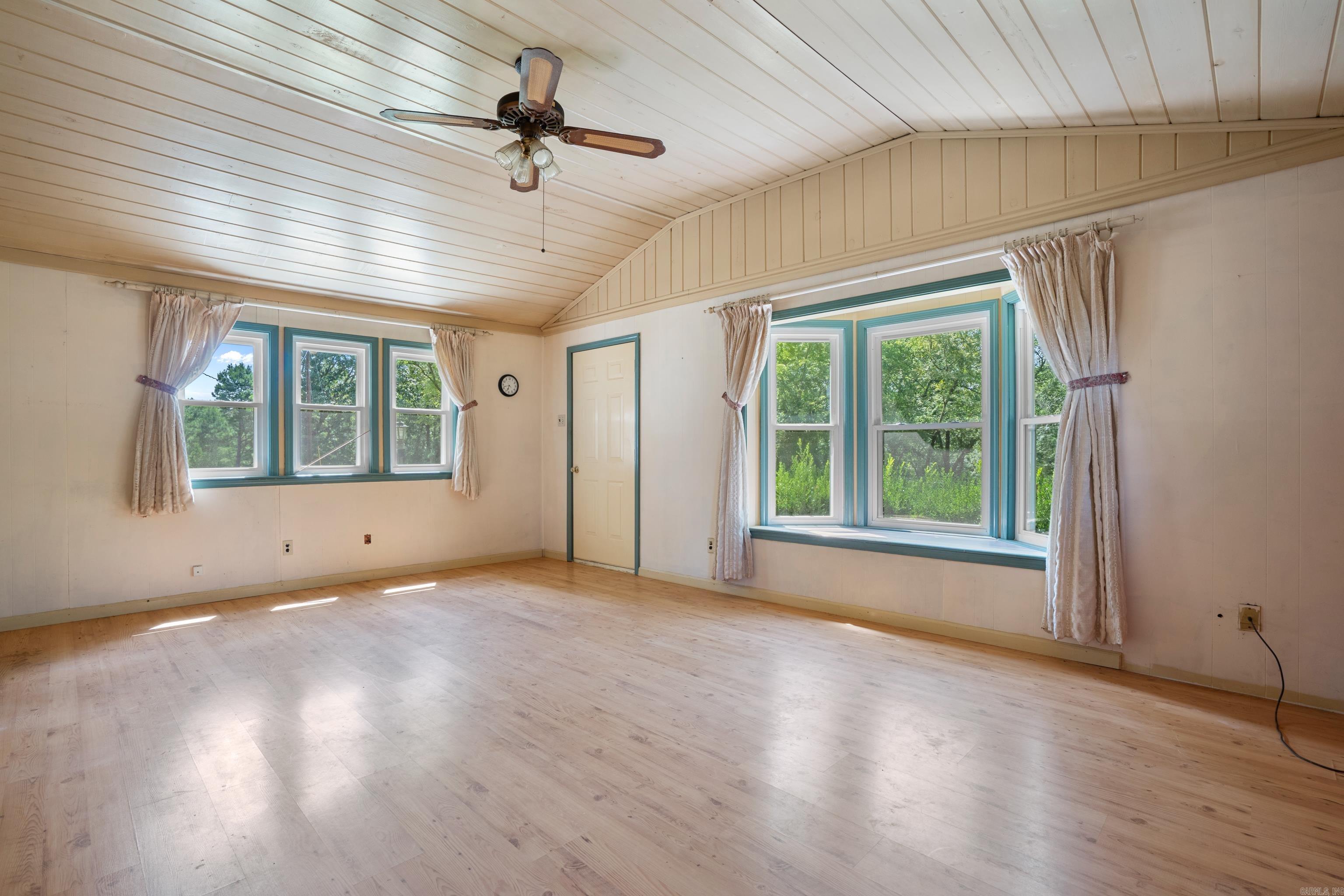 256 Forest Ridge Rd Road