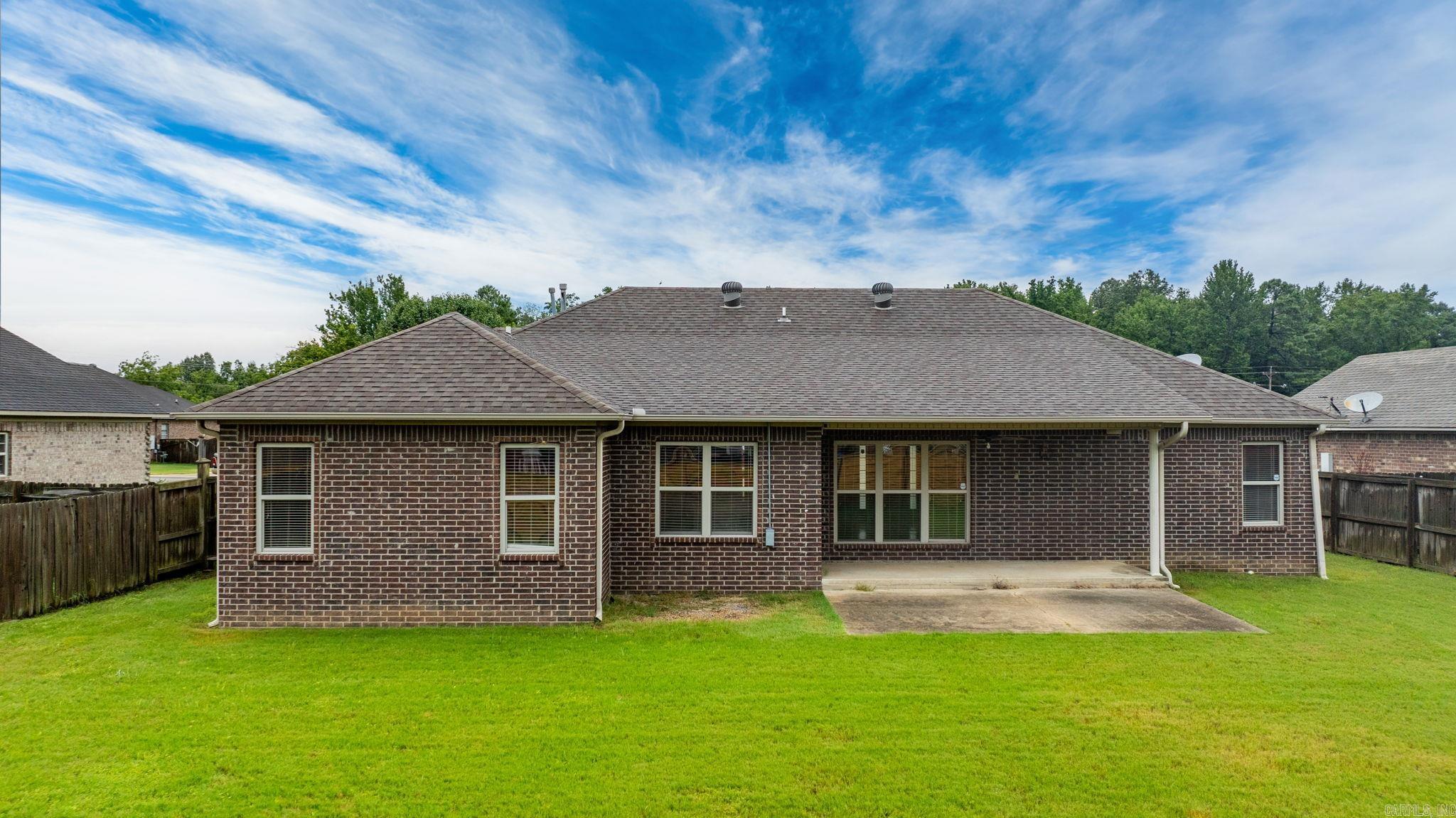 2402 Lancashire Lane