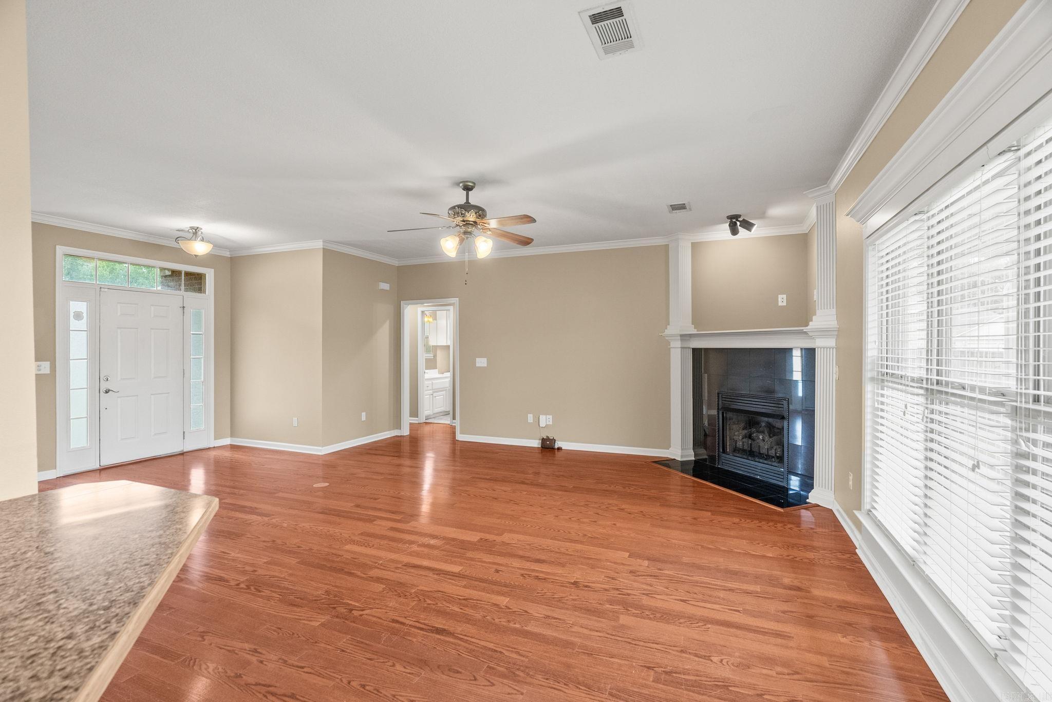 2402 Lancashire Lane