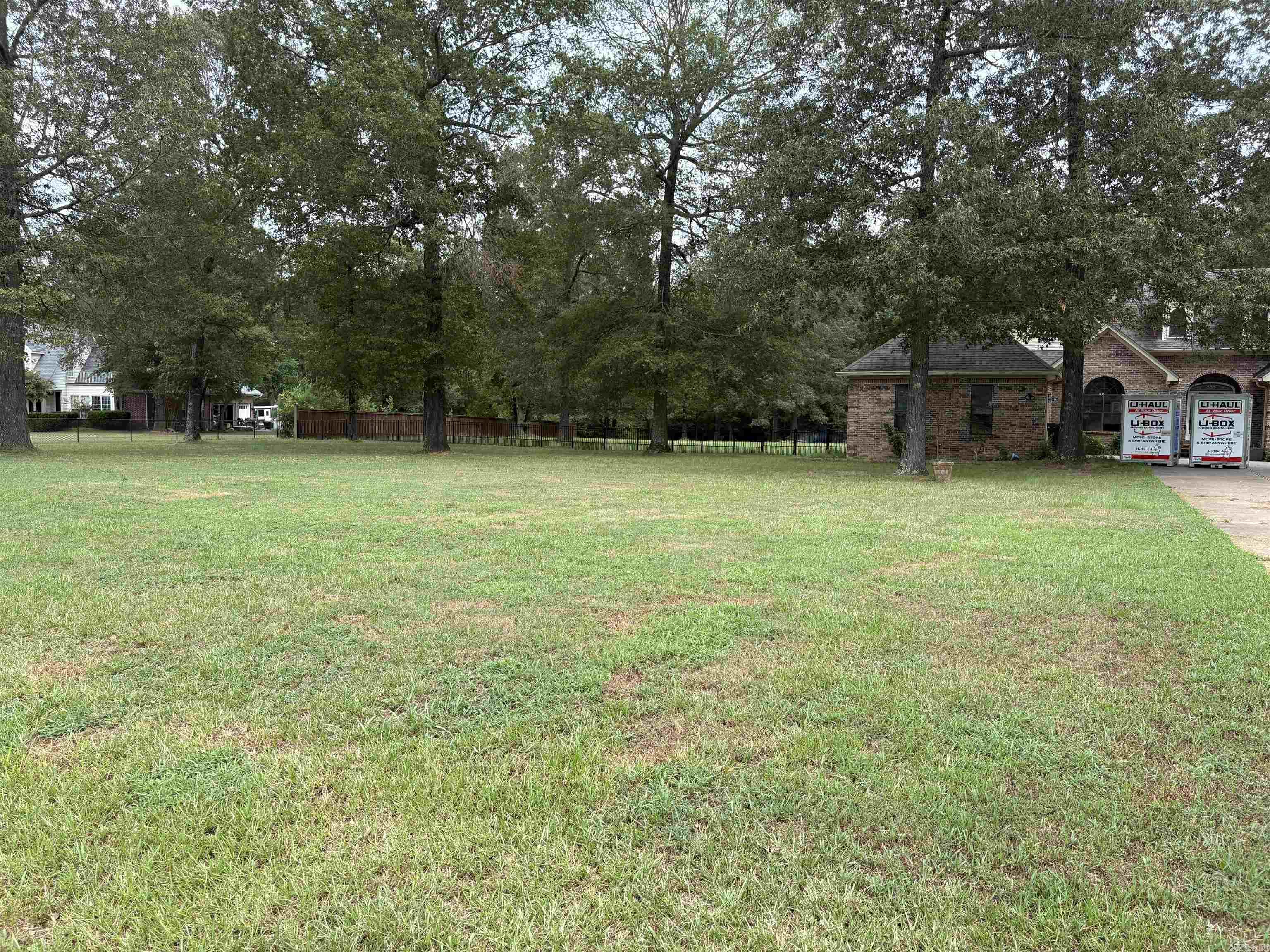 2074 Hickory Creek Circle