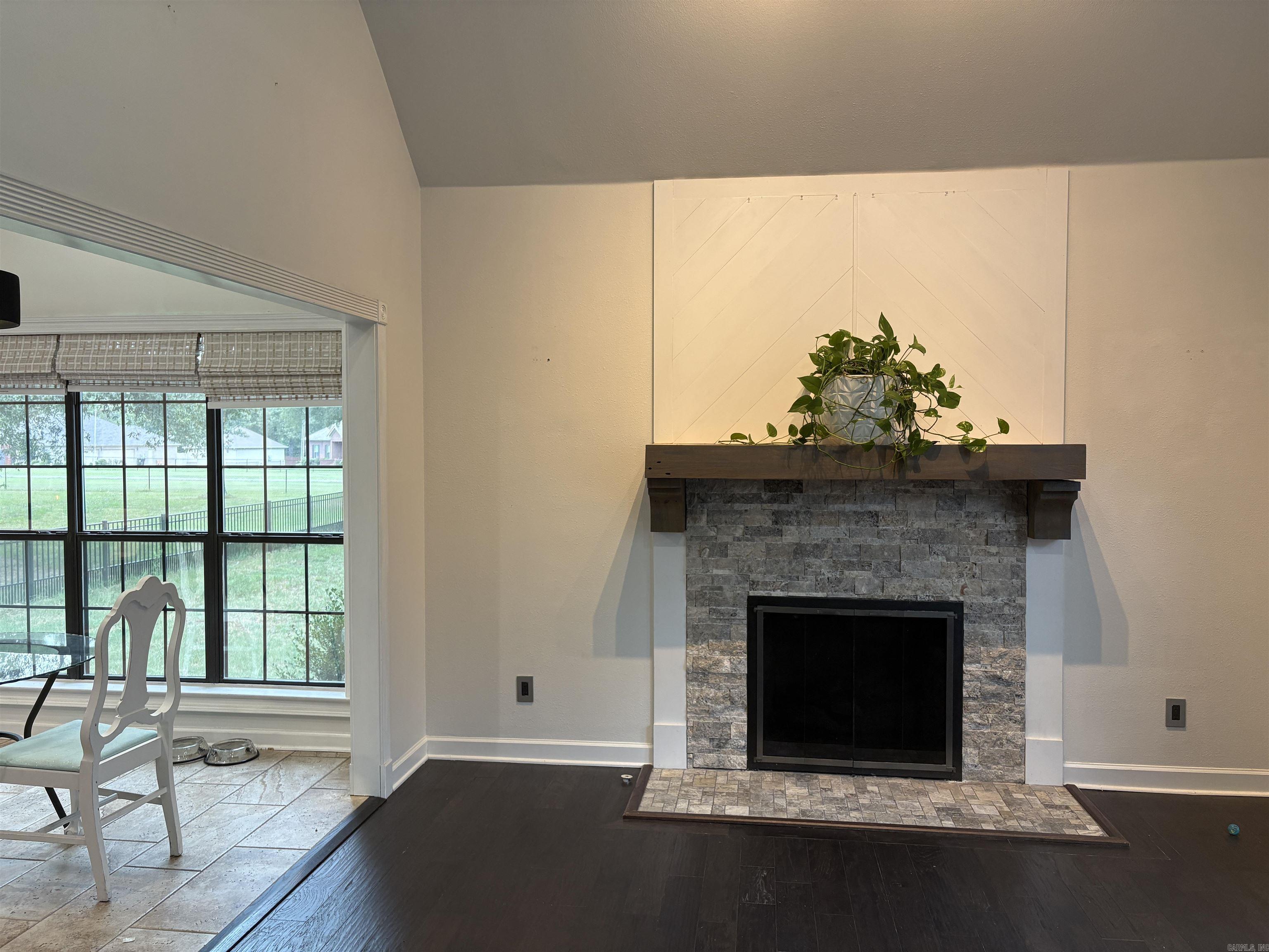 2074 Hickory Creek Circle