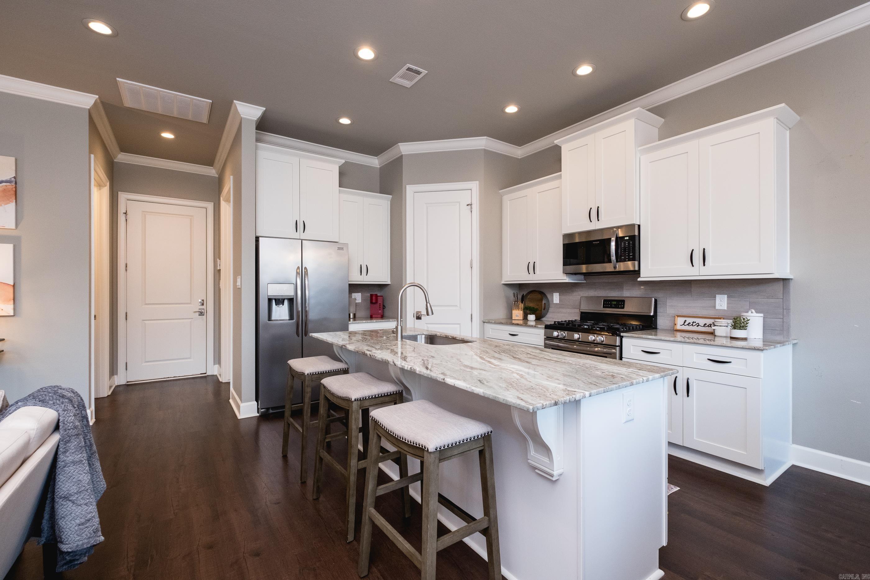 426 Valley Ranch Circle