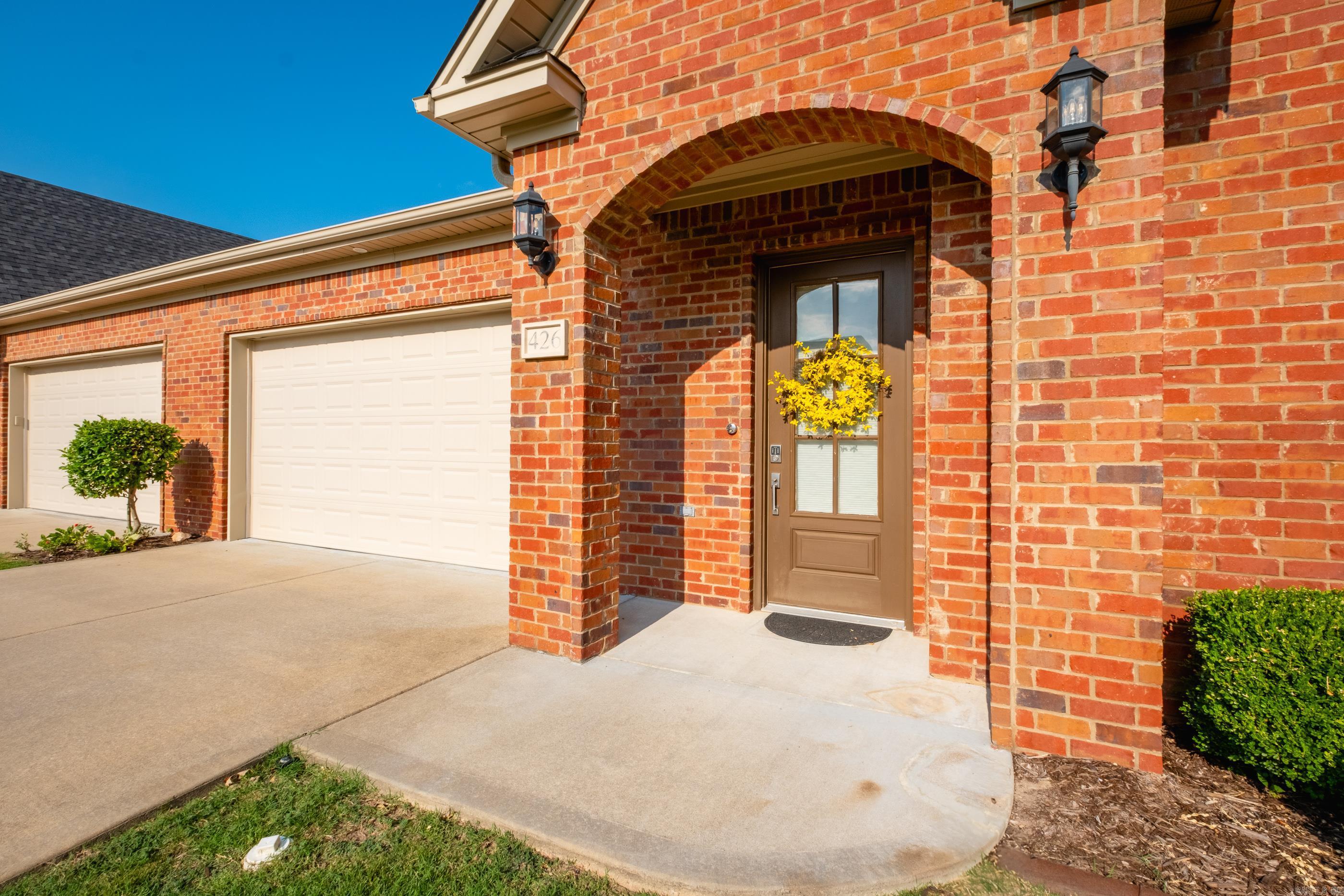 426 Valley Ranch Circle