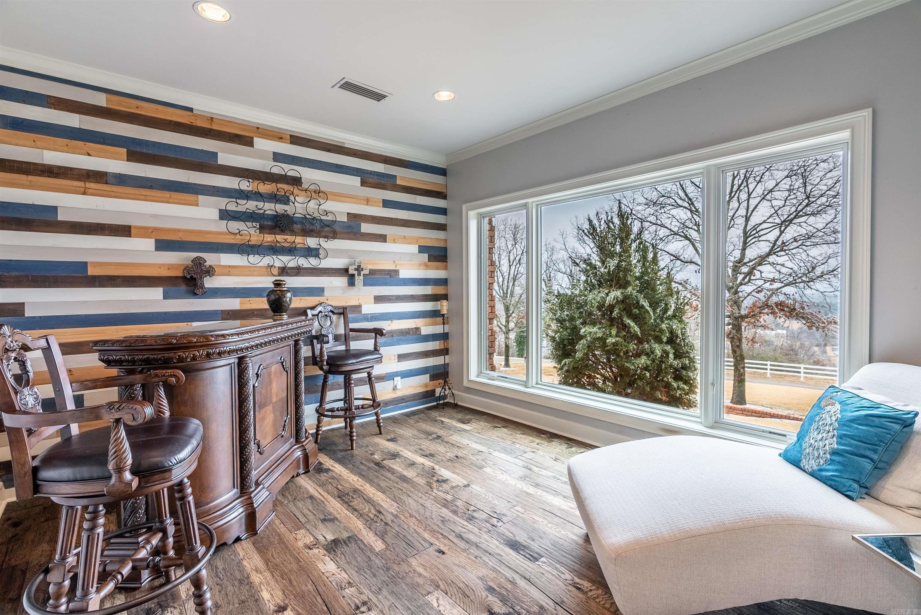 350 Grandview Heights